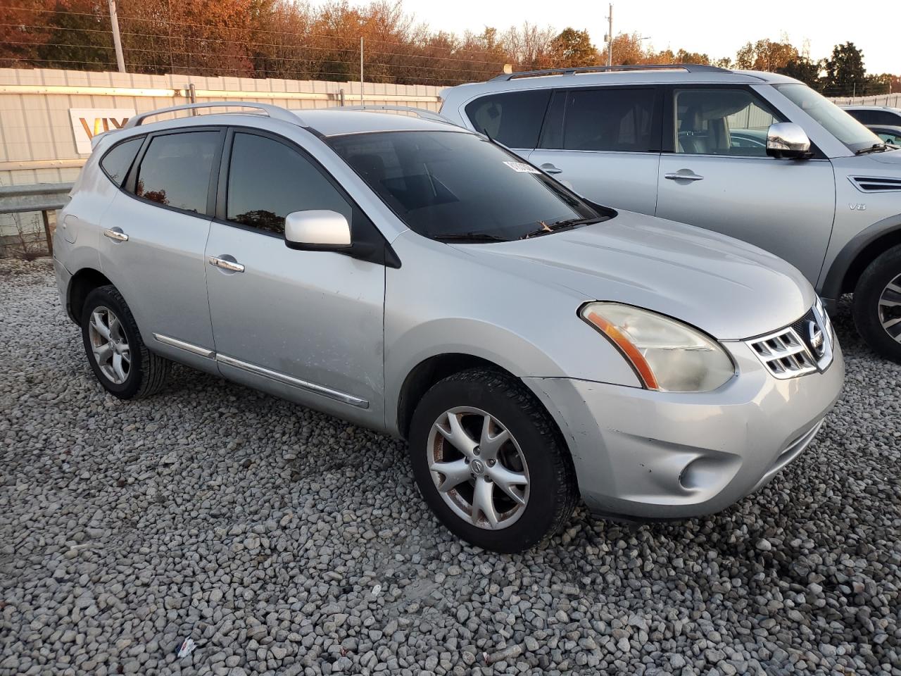 2011 Nissan Rogue - Image 4