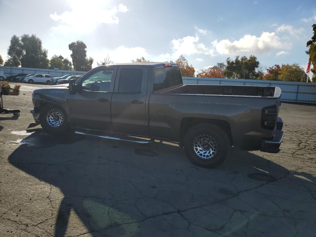2014 Chevrolet Silverado - Image 2