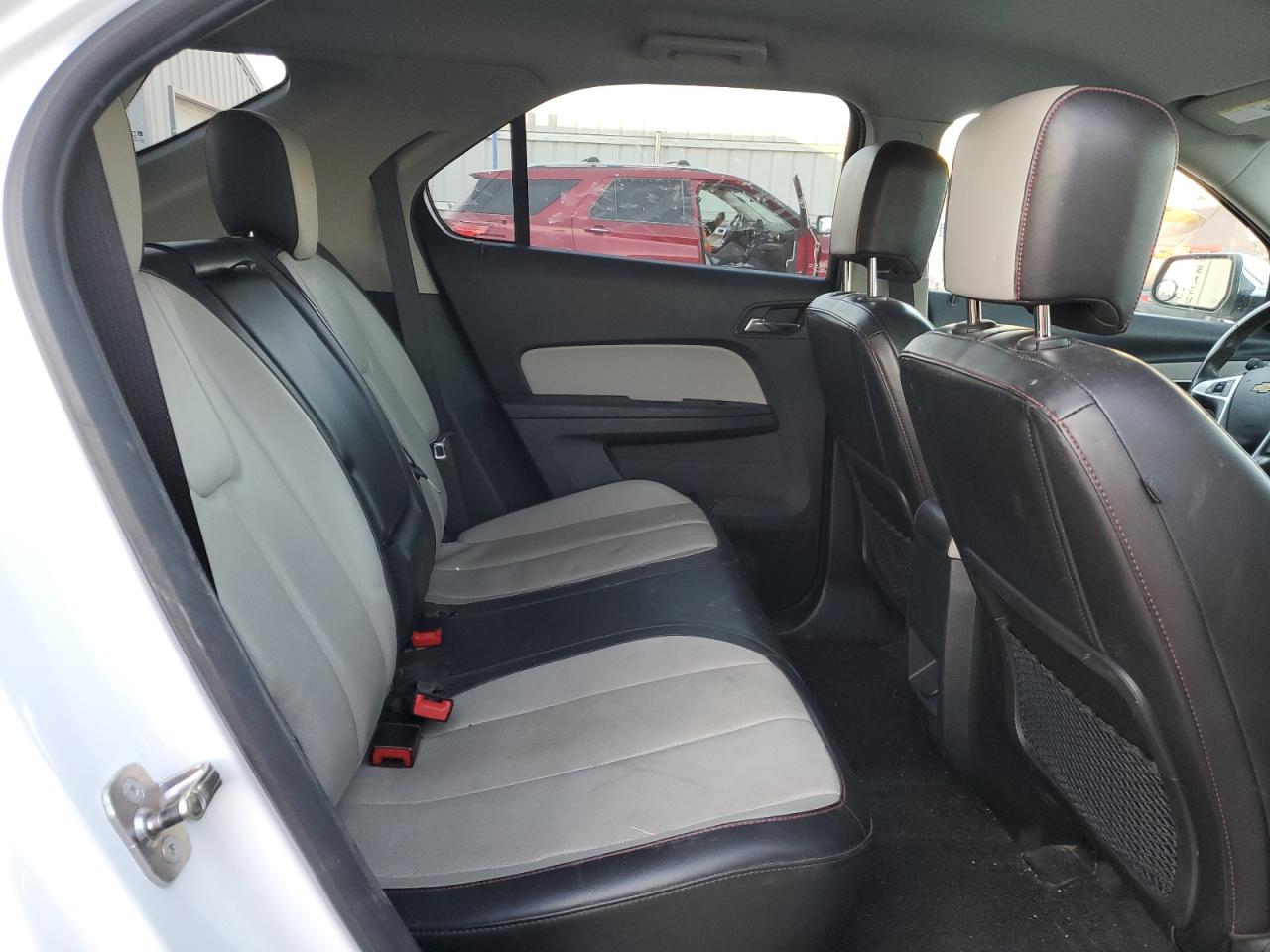 2011 Chevrolet Equinox - Image 12