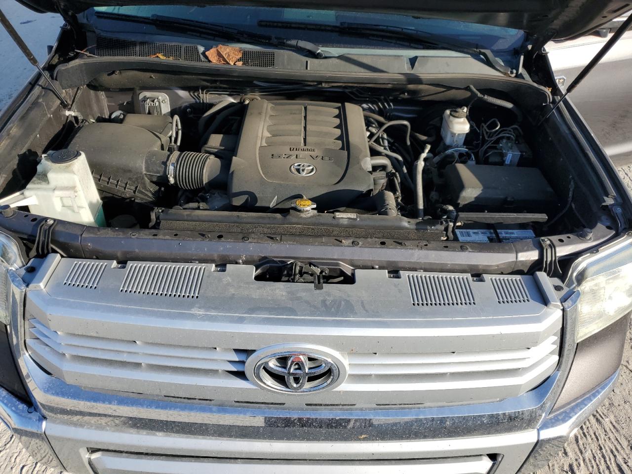 2015 Toyota Tundra - Image 11