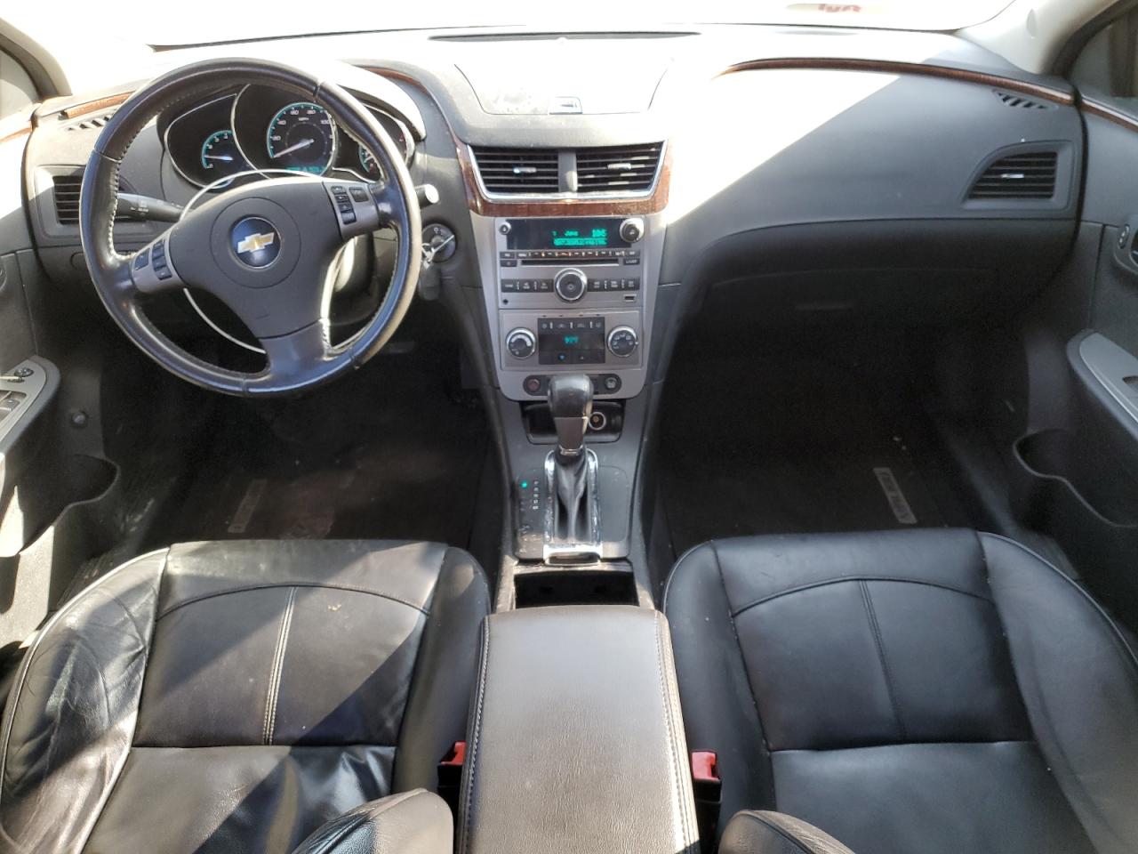 2011 Chevrolet Malibu - Image 8