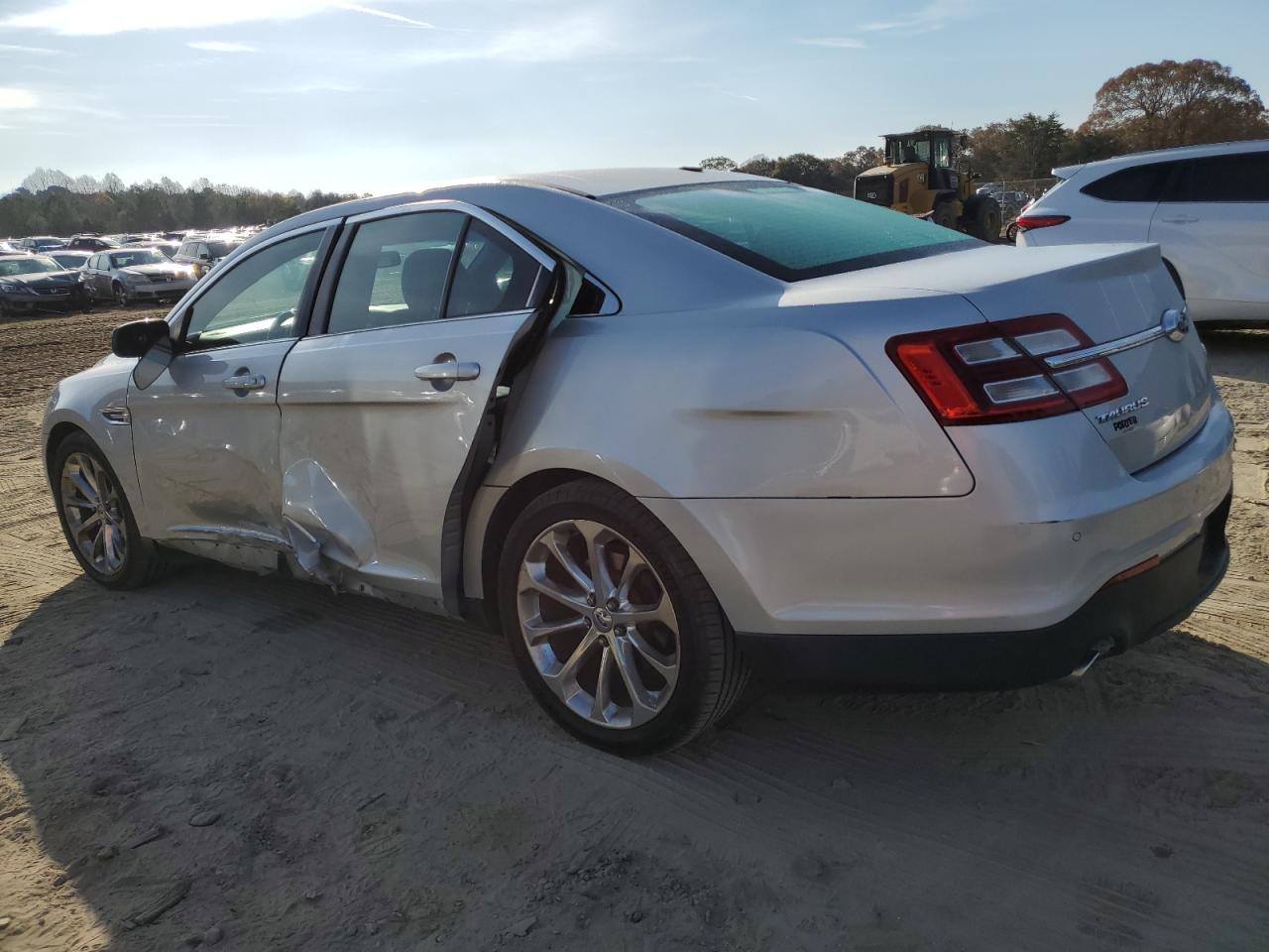2013 Ford Taurus - Image 2