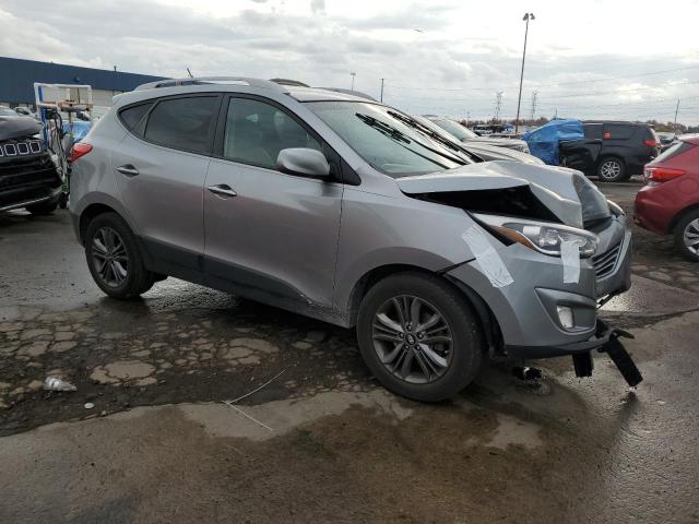  HYUNDAI TUCSON 2015 Серебристый