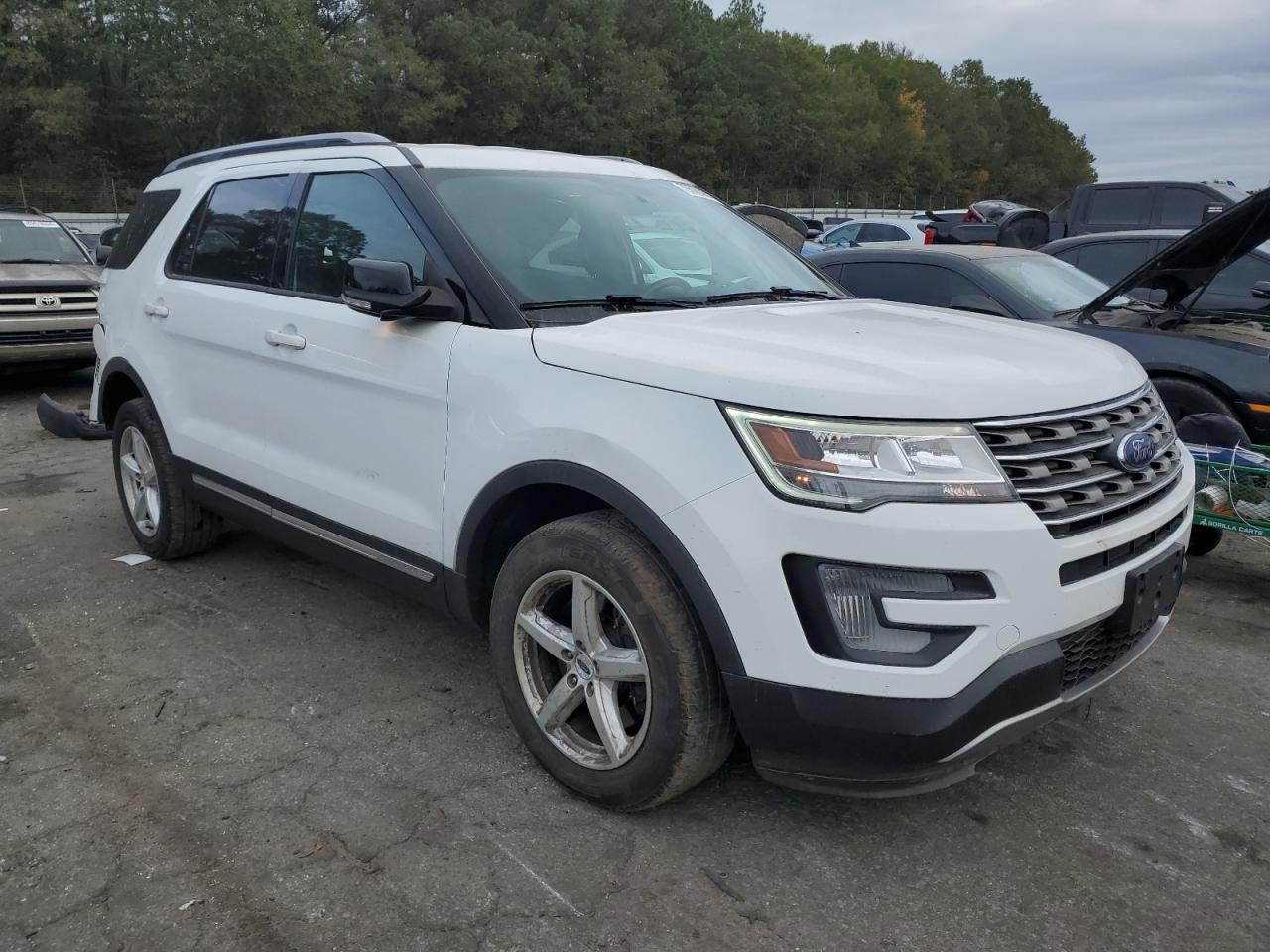 VIN 1FM5K8DH7HGB86097 2017 FORD EXPLORER no.4