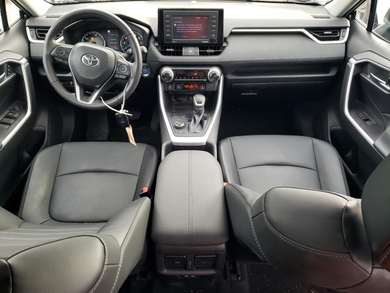 2022 Toyota RAV 4 - Image 8