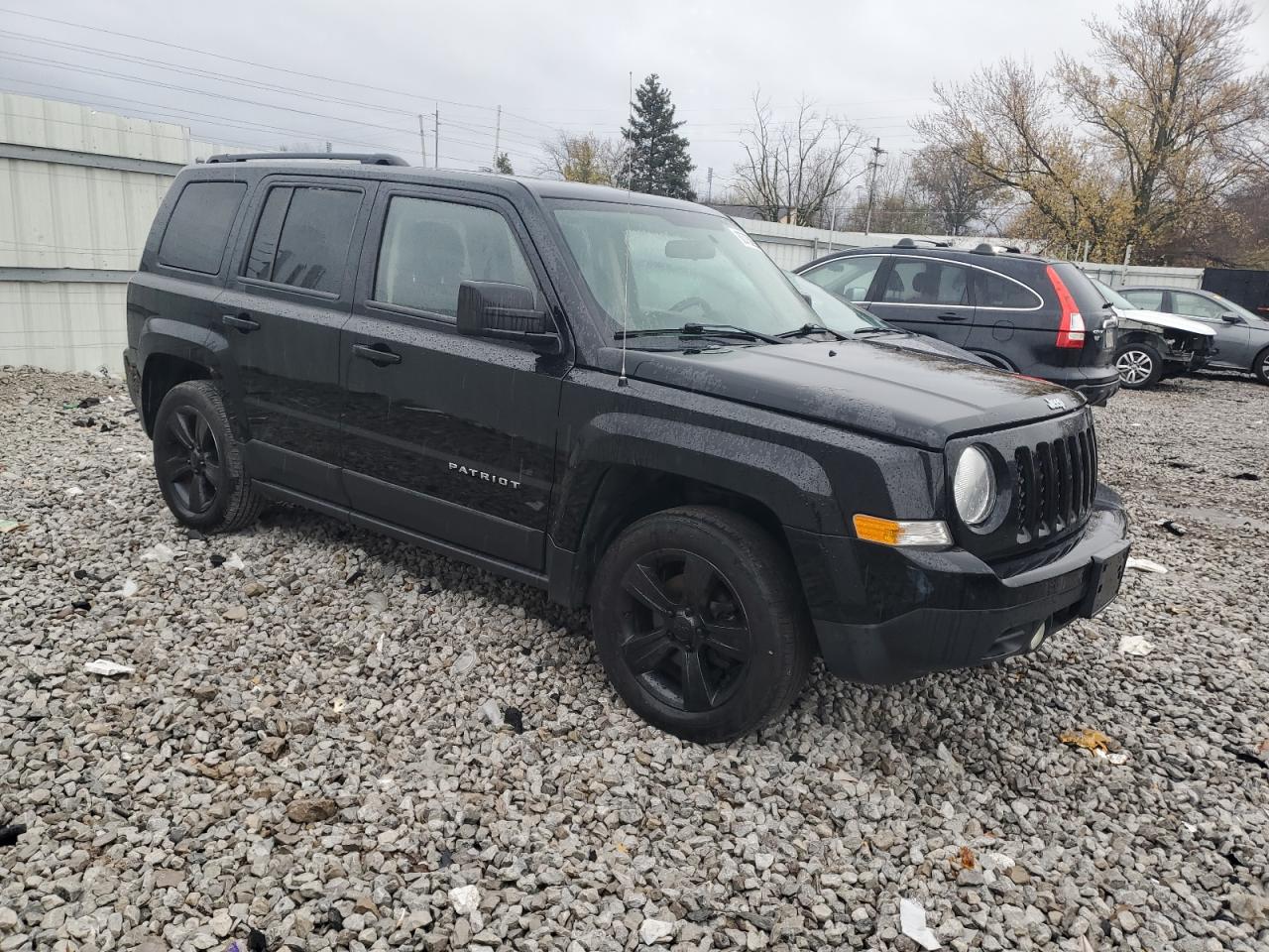 VIN 1C4NJPFB9ED893435 2014 JEEP PATRIOT no.4