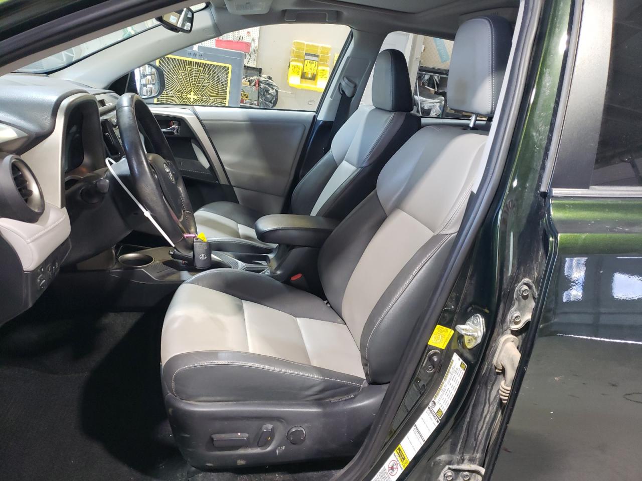 2013 Toyota RAV 4 - Image 7