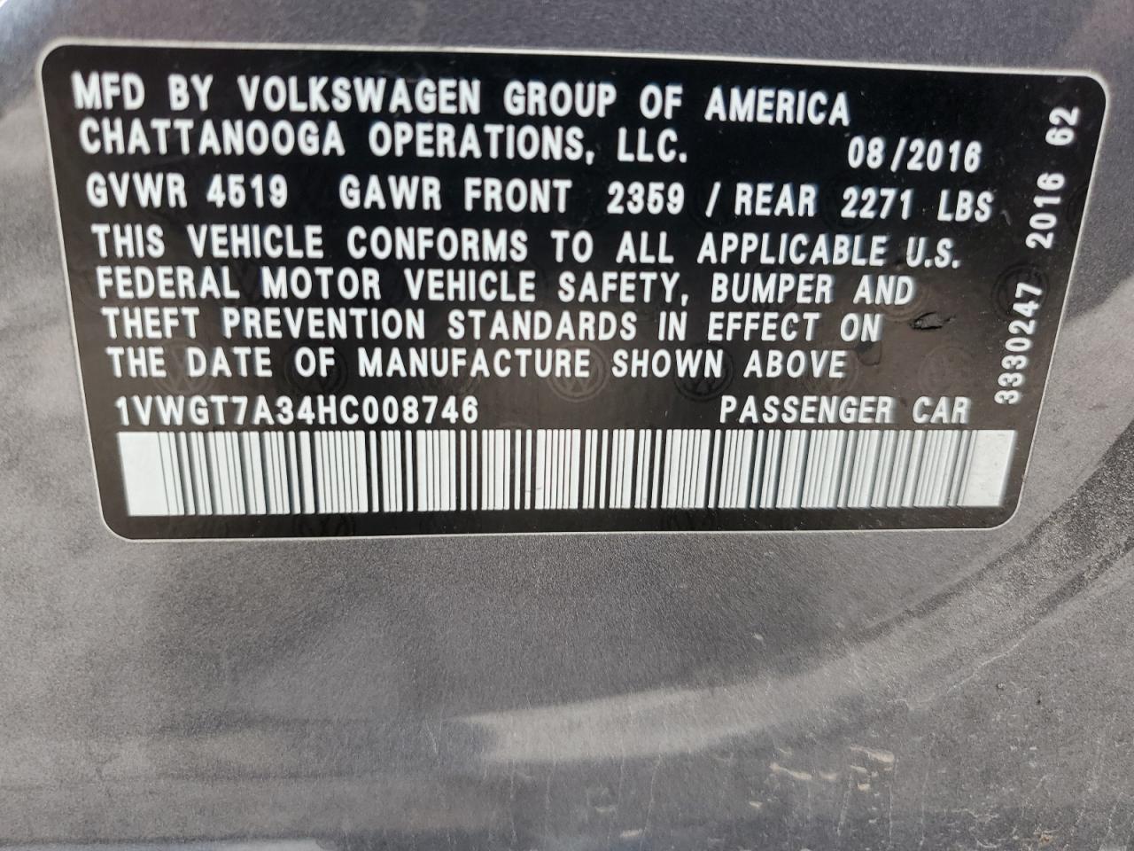 2017 Volkswagen Passat - Image 12
