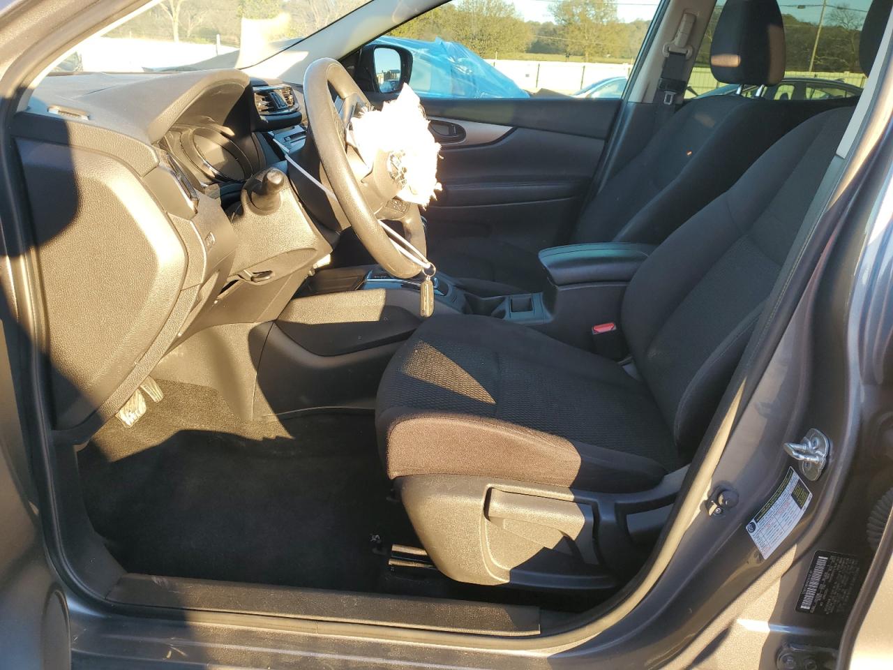 2019 Nissan Rogue - Image 7