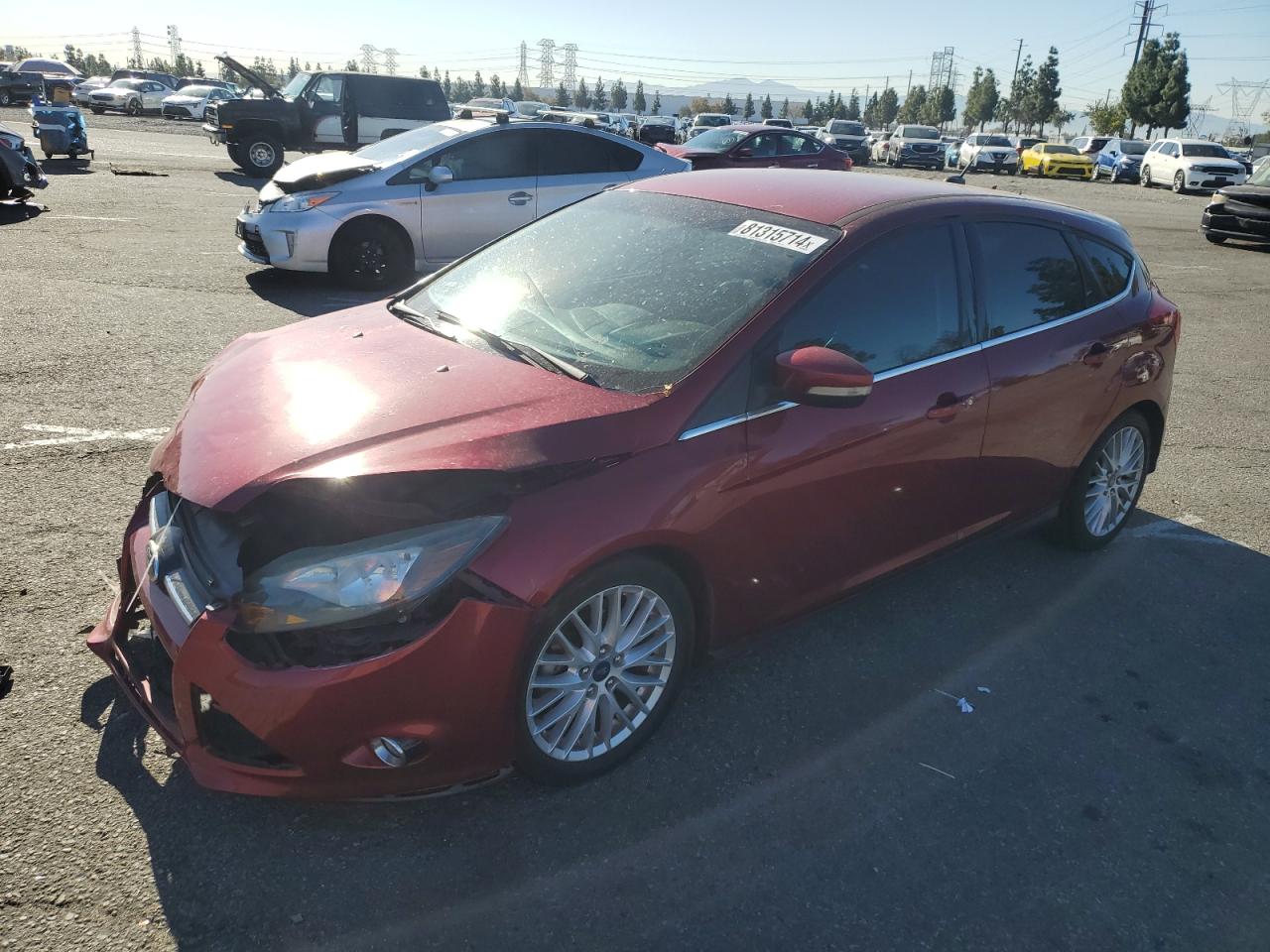 VIN 1FADP3N21EL463446 2014 FORD FOCUS no.1