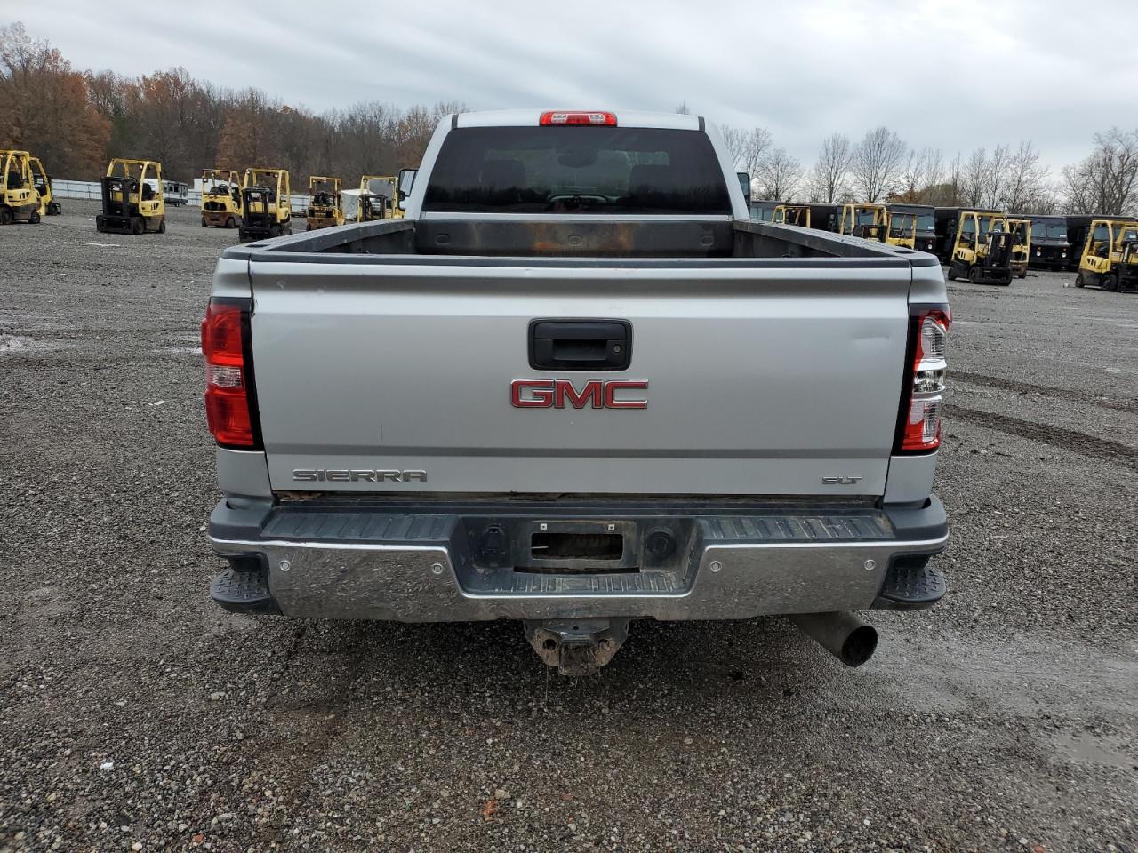 2015 GMC Sierra - Image 6