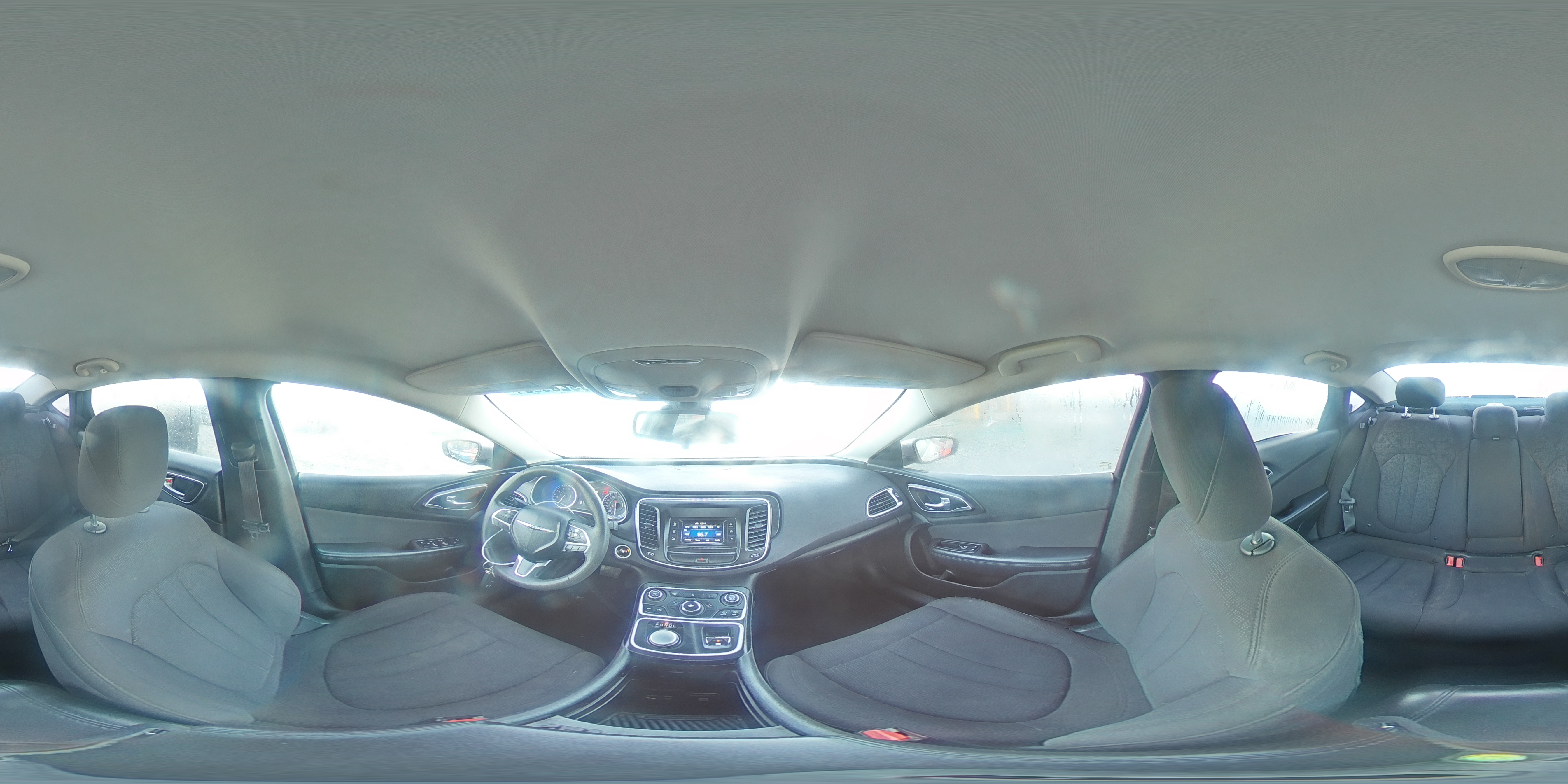 2015 Chrysler 200 - Image 14