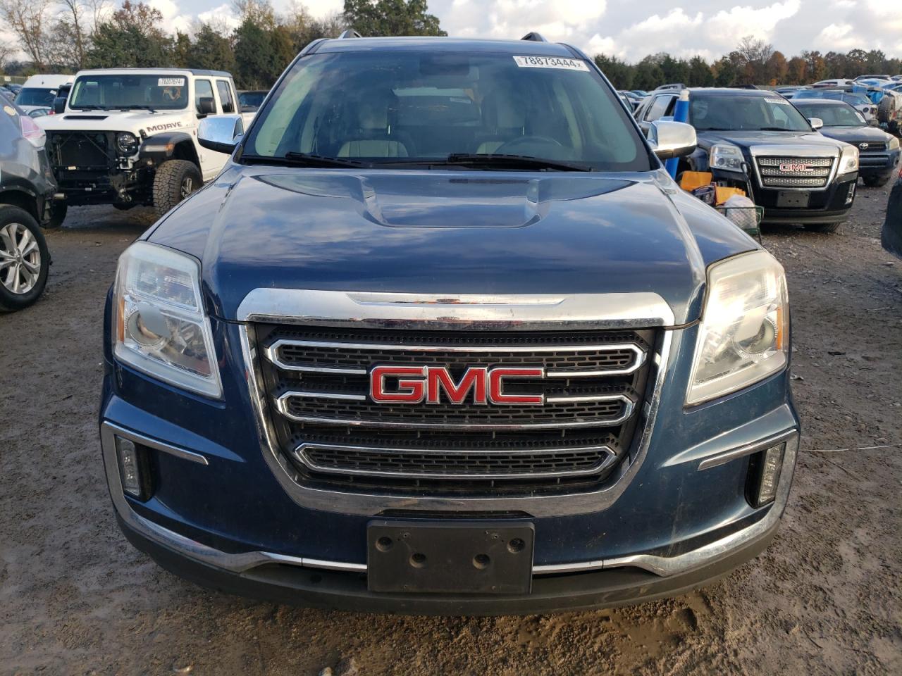 2017 GMC Terrain - Image 5