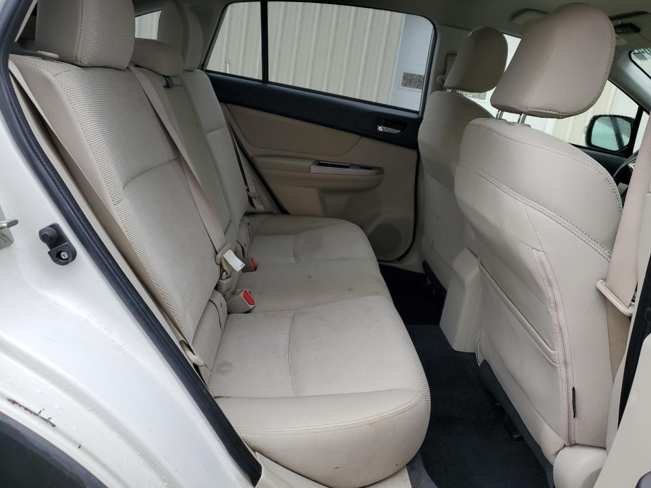 2014 Subaru XV - Image 11