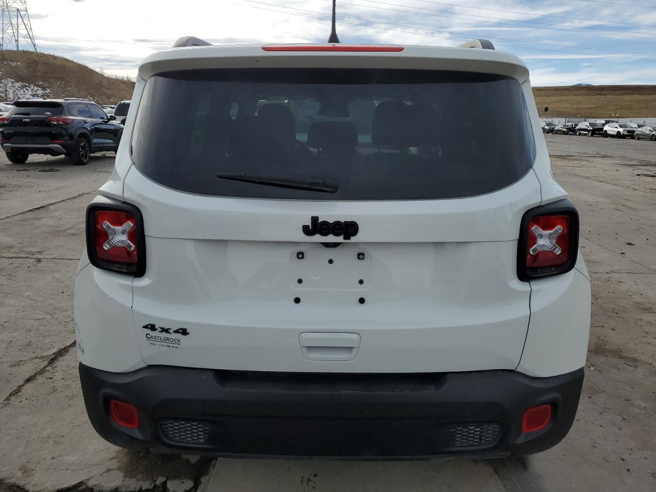 VIN ZACNJDAB8MPN08238 2021 JEEP RENEGADE no.6