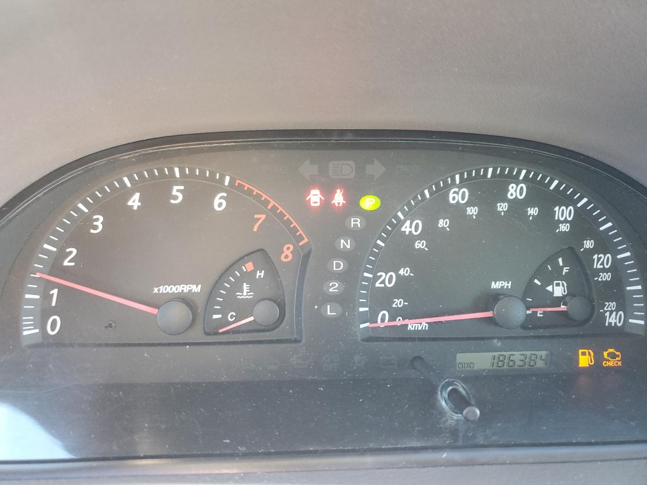 2004 Toyota Camry - Image 9