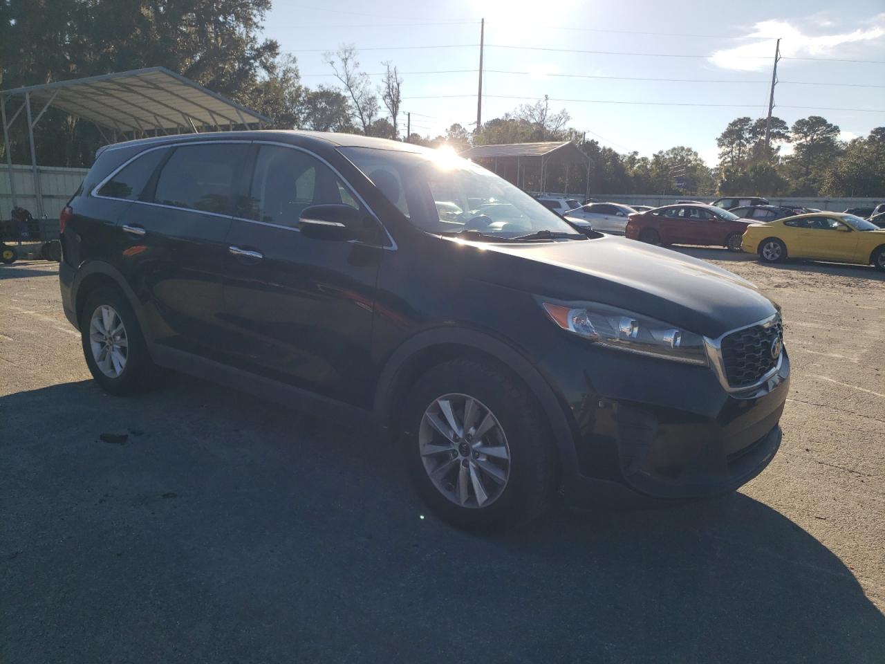 2019 Kia Sorento - Image 4