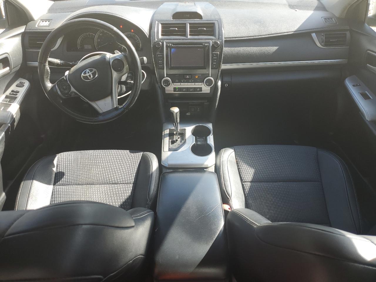 2013 Toyota Camry - Image 8