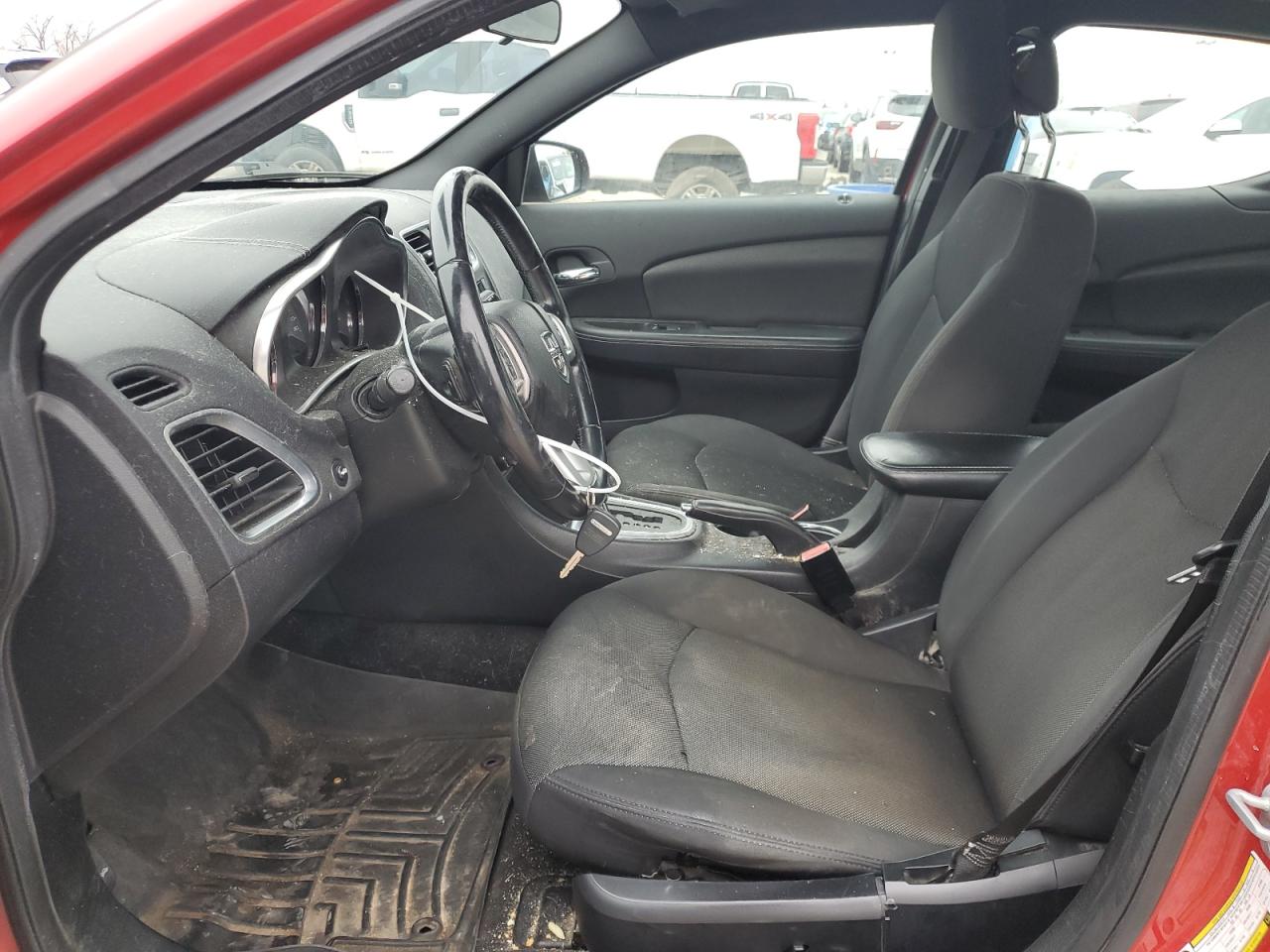 2013 Dodge Avenger - Image 7