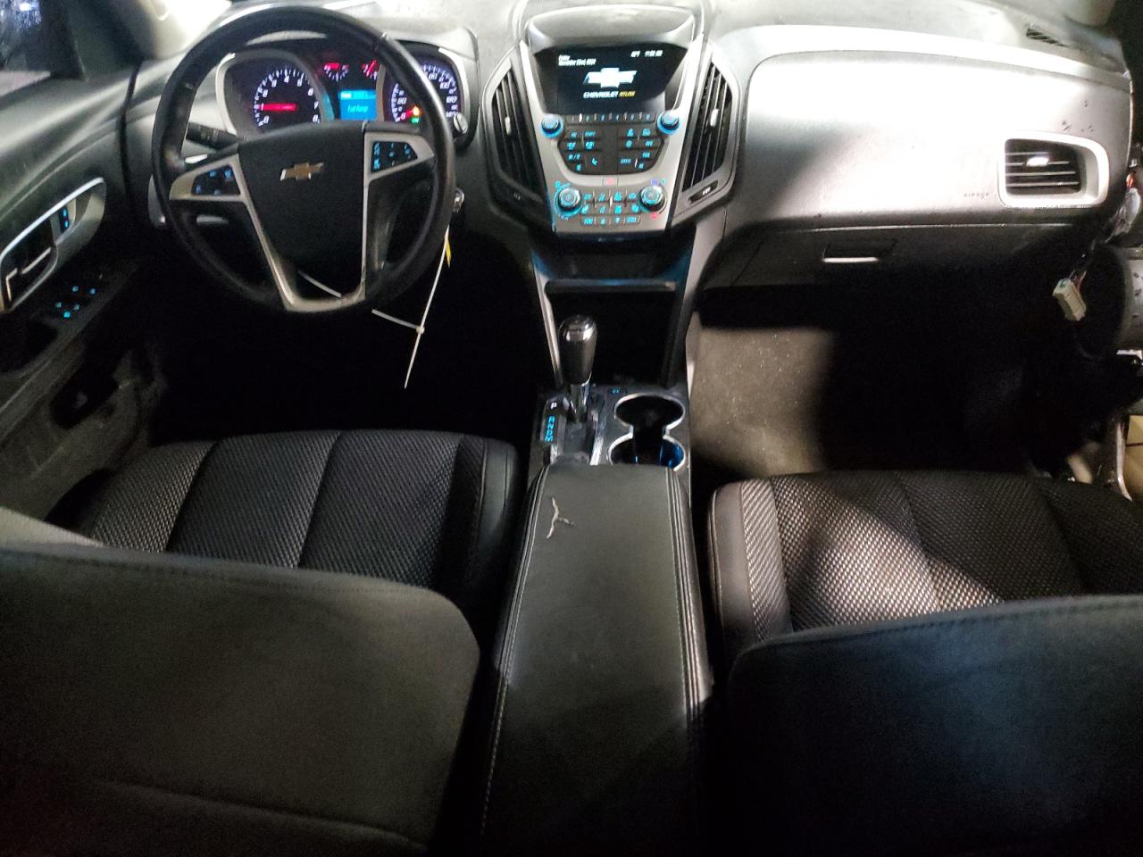 2017 Chevrolet Equinox - Image 8