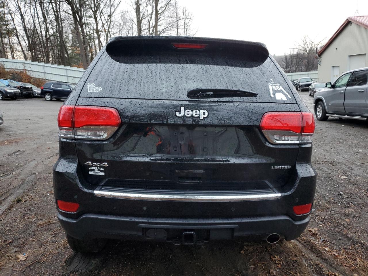 2019 Jeep Grand Cherokee - Image 6