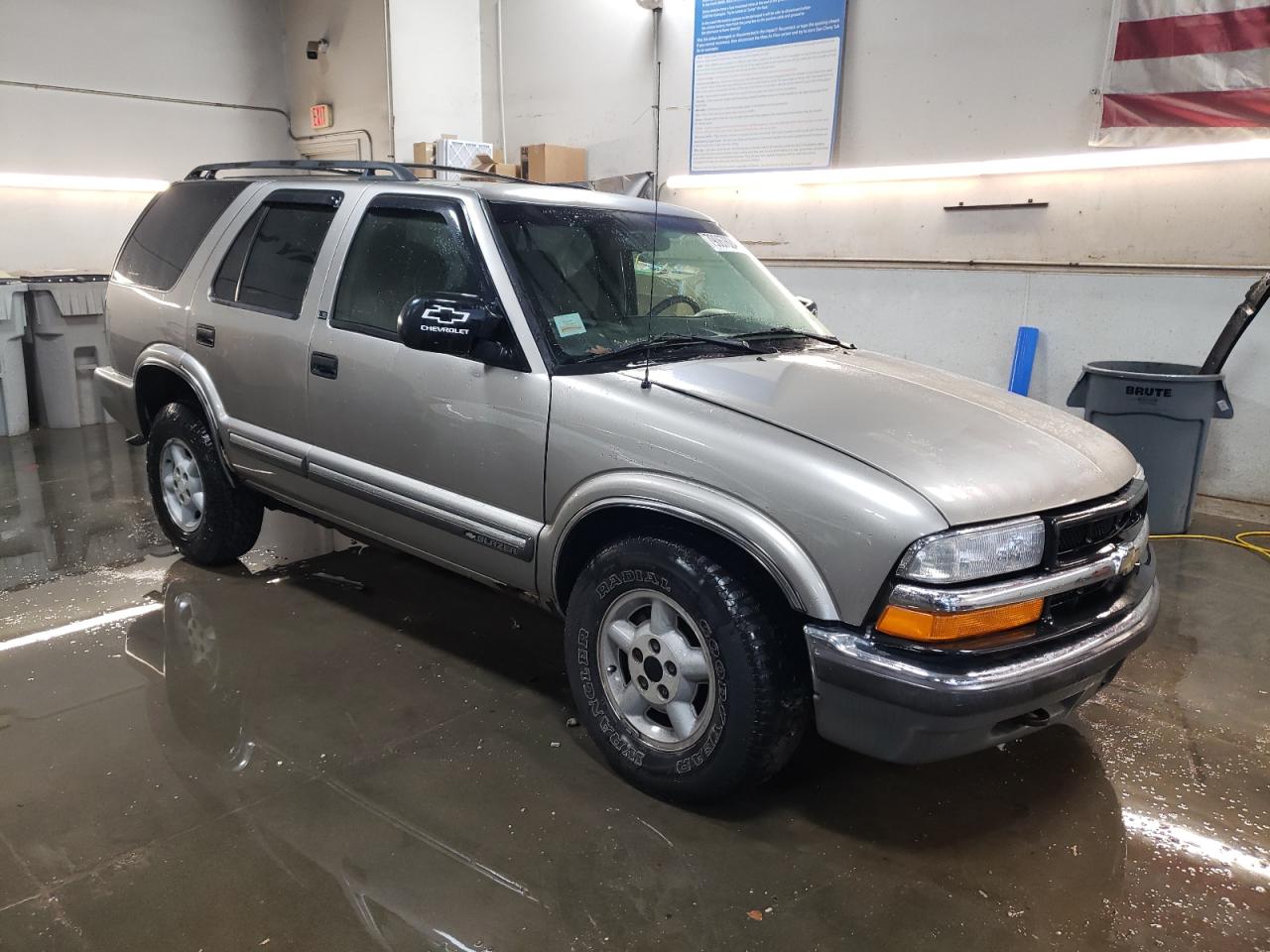 2000 Chevrolet Blazer - Image 4