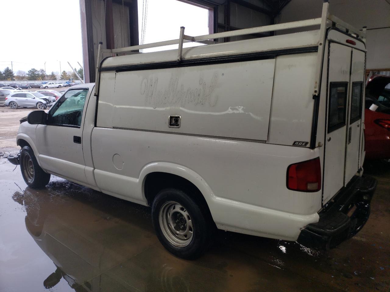 2003 Chevrolet S-10 Pickup - Image 2