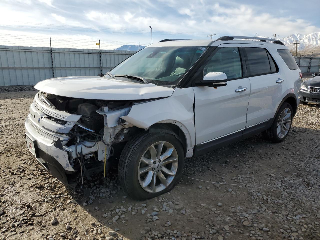 2015 Ford Explorer - Image 1