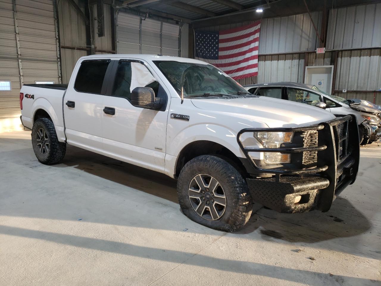 2016 Ford F-150 - Image 4