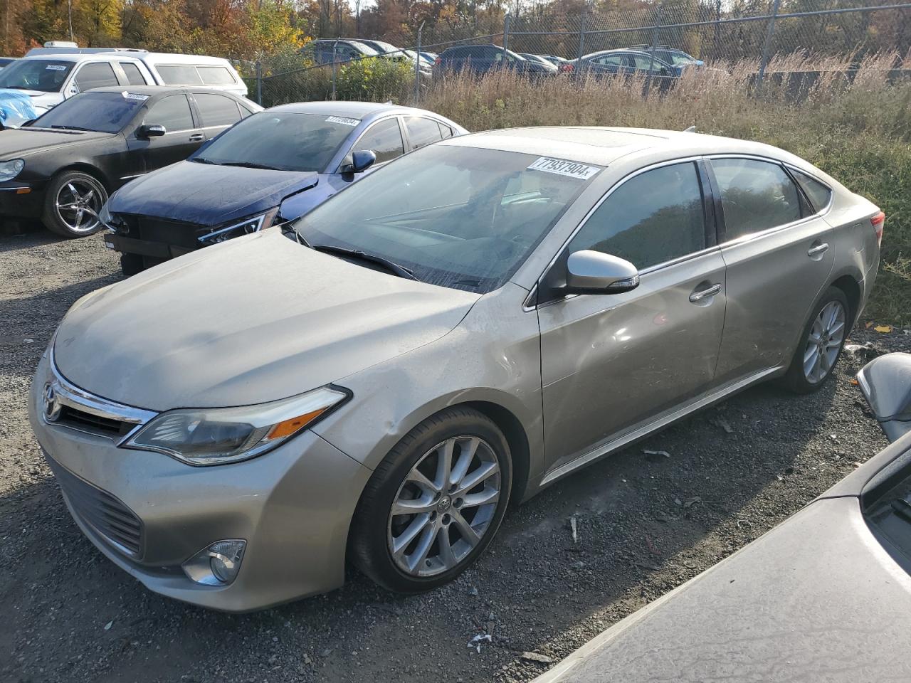 2013 TOYOTA AVALON