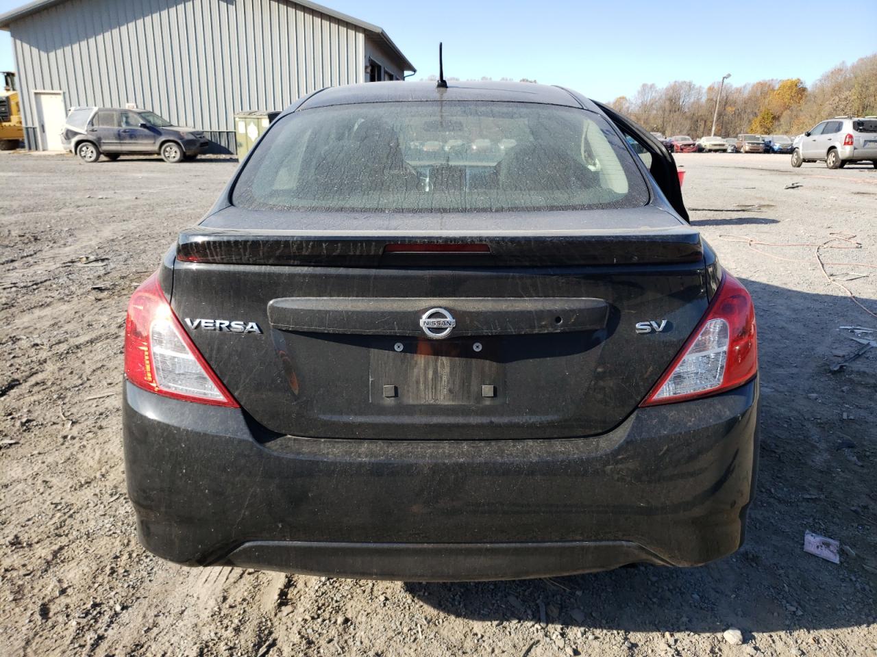 2017 Nissan Versa S VIN: 3N1CN7AP5HL906519 Lot: 79816484