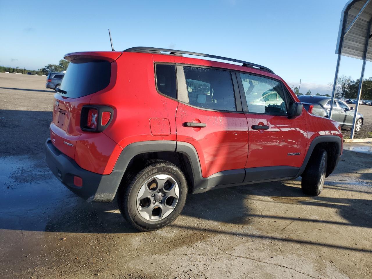 VIN ZACCJBAB9JPH39563 2018 JEEP RENEGADE no.3