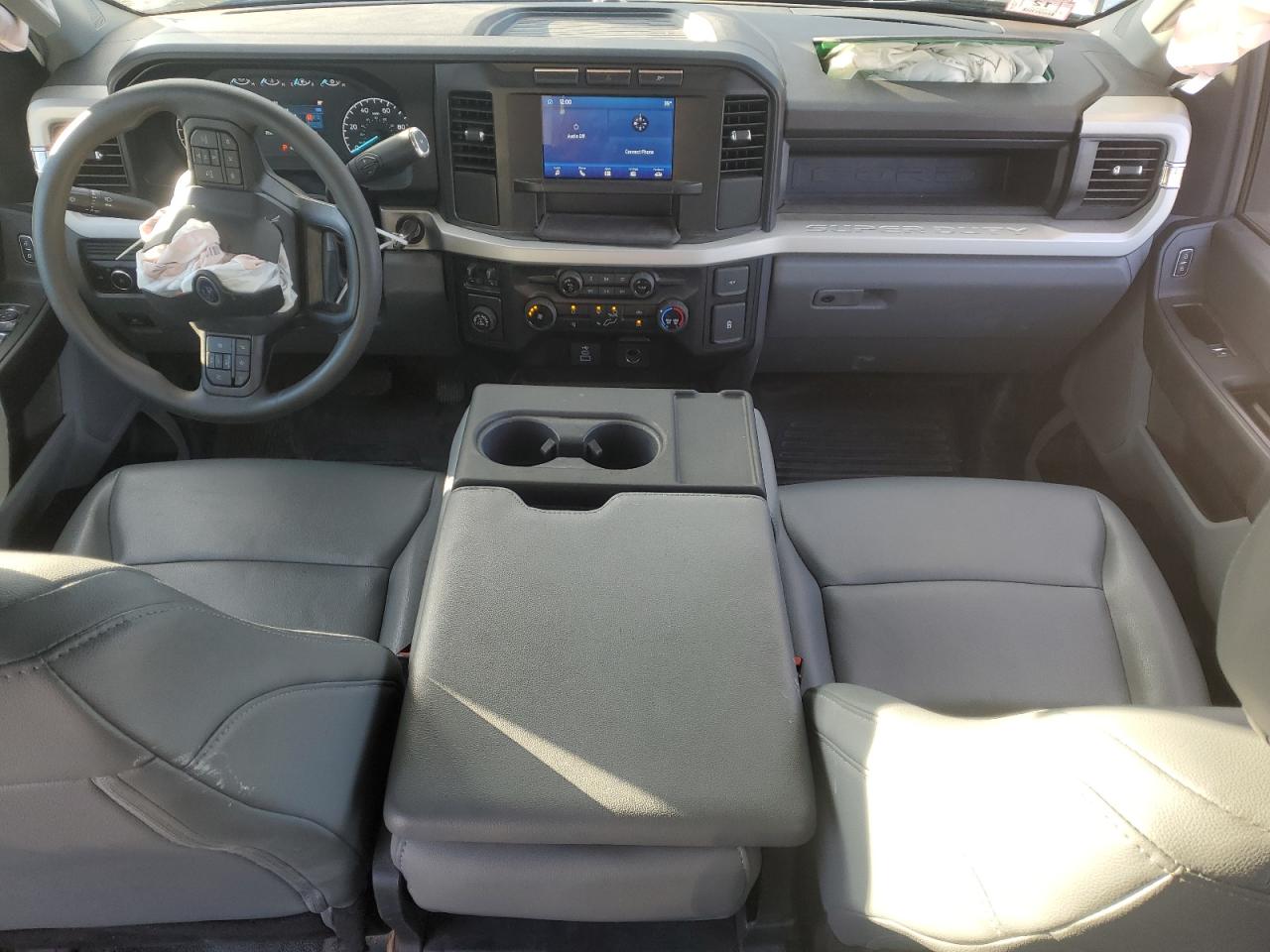 2023 Ford F350 - Image 8