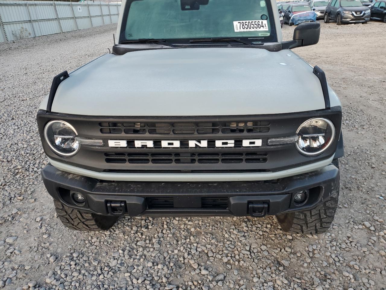 2022 Ford Bronco Base VIN: 1FMEE5DH4NLB18042 Lot: 78505564