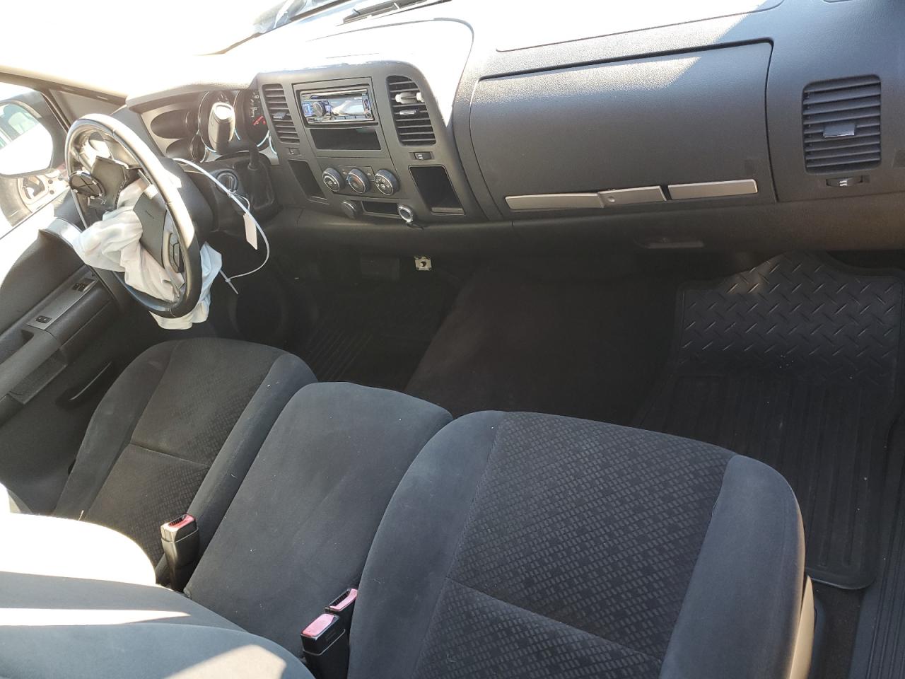 2008 Chevrolet Silverado - Image 8