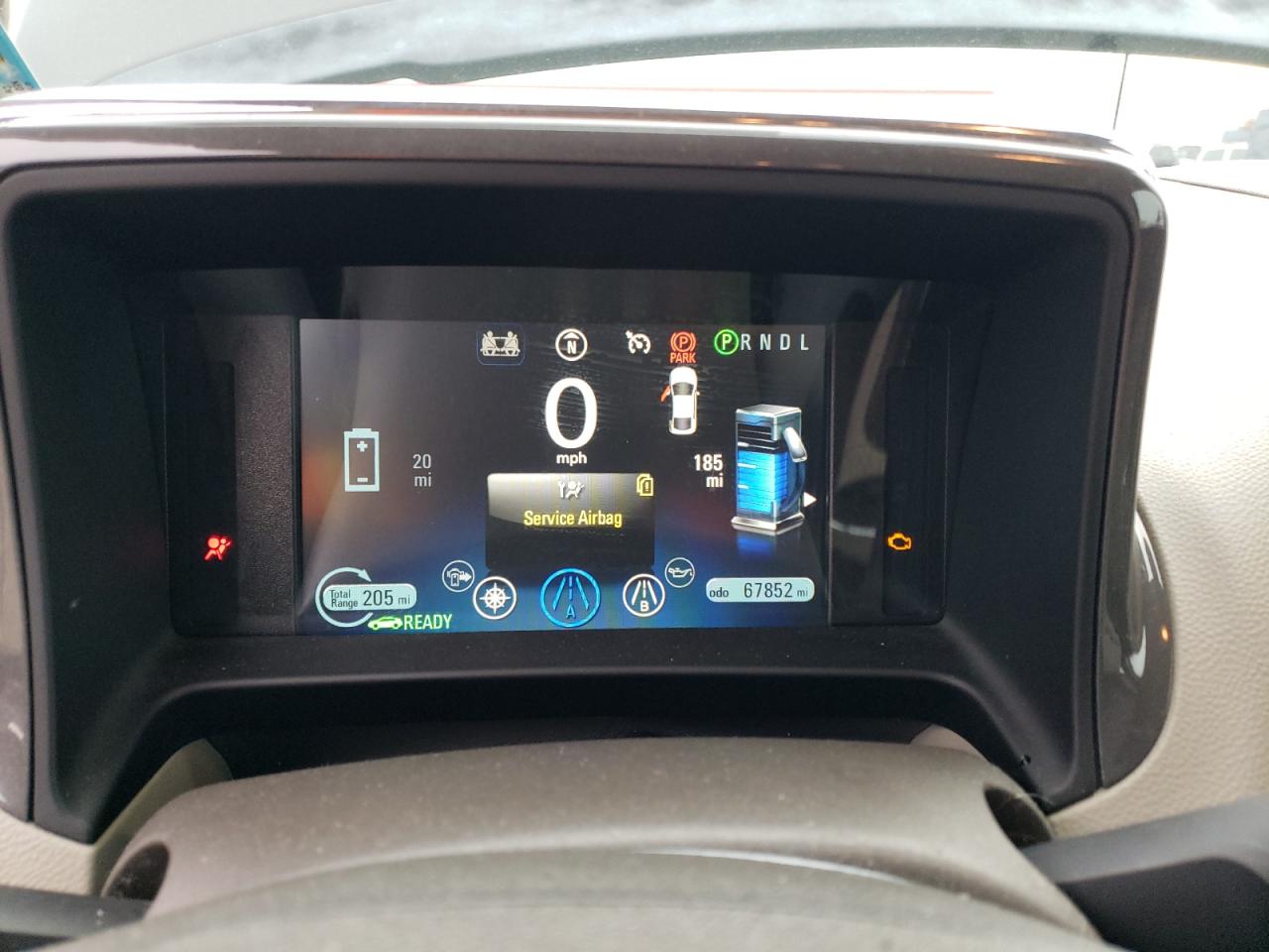 2014 Chevrolet Volt - Image 9