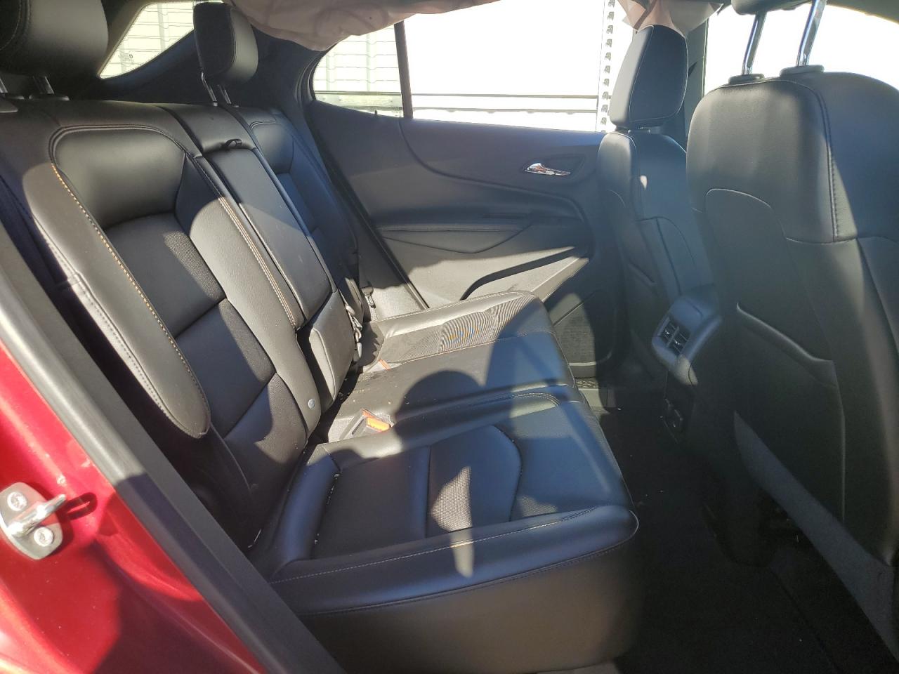 2018 Chevrolet Equinox - Image 11