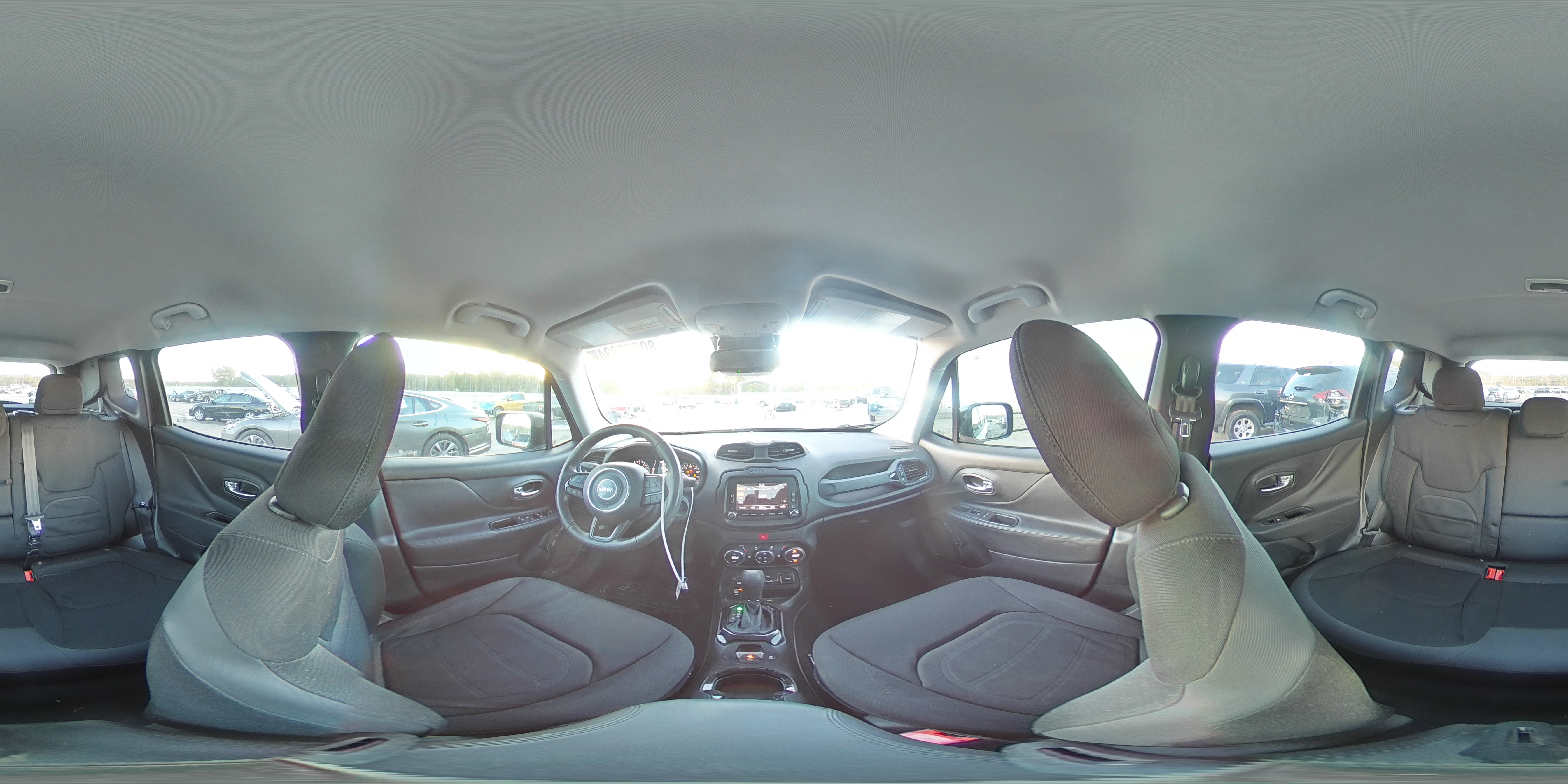 2016 Jeep Renegade - Image 15