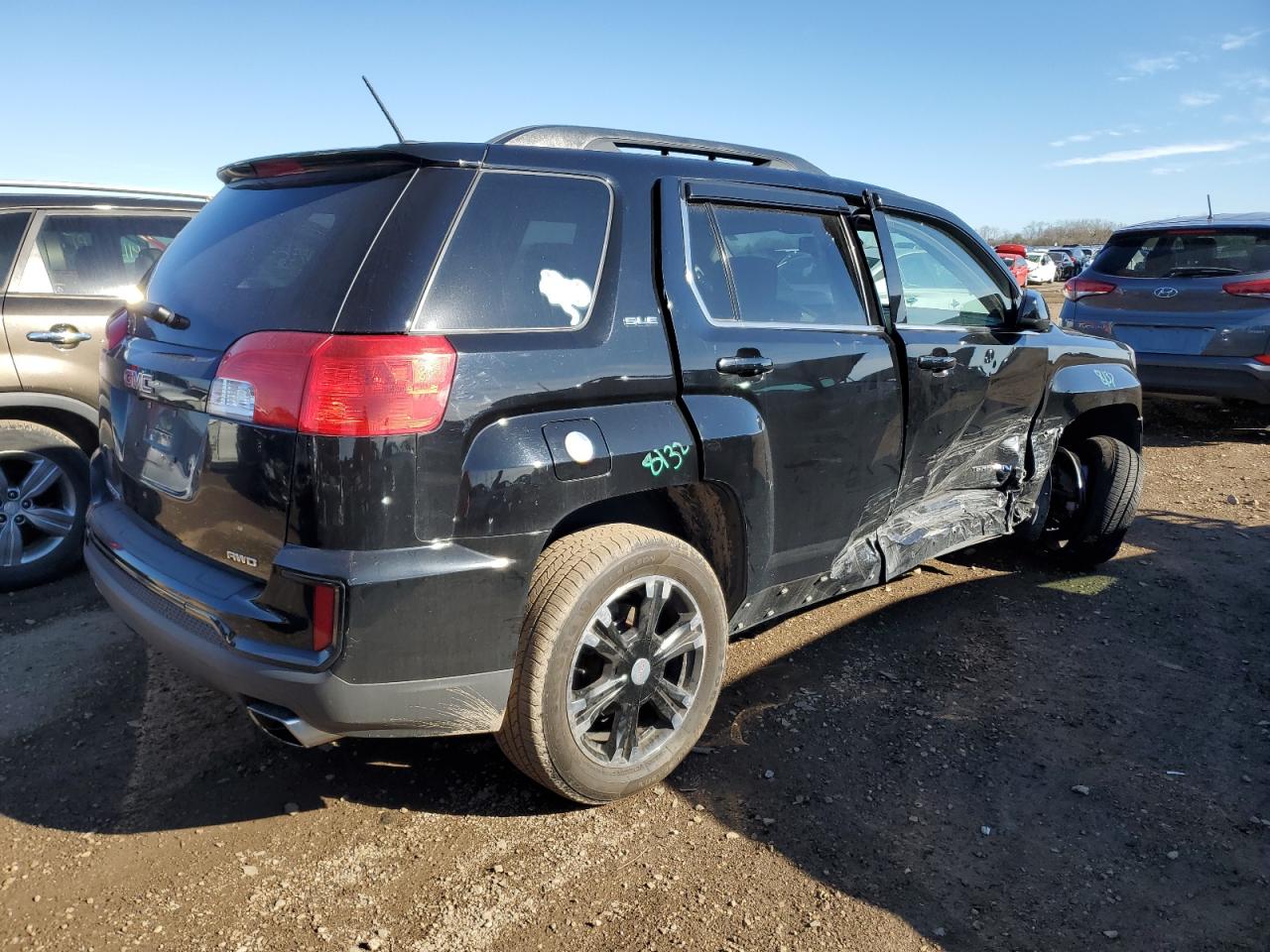 2017 GMC Terrain - Image 3