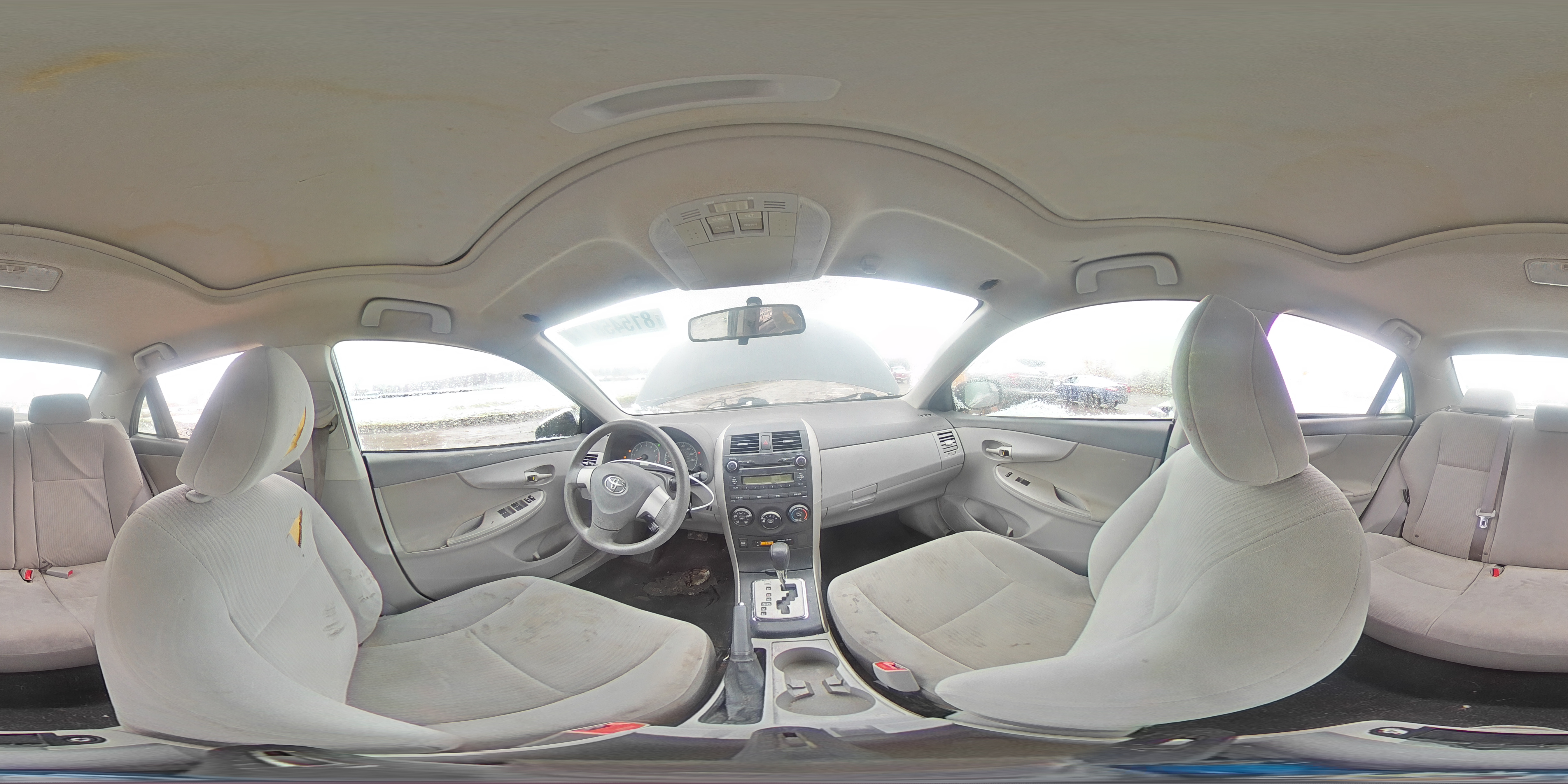 2010 Toyota Corolla - Image 12