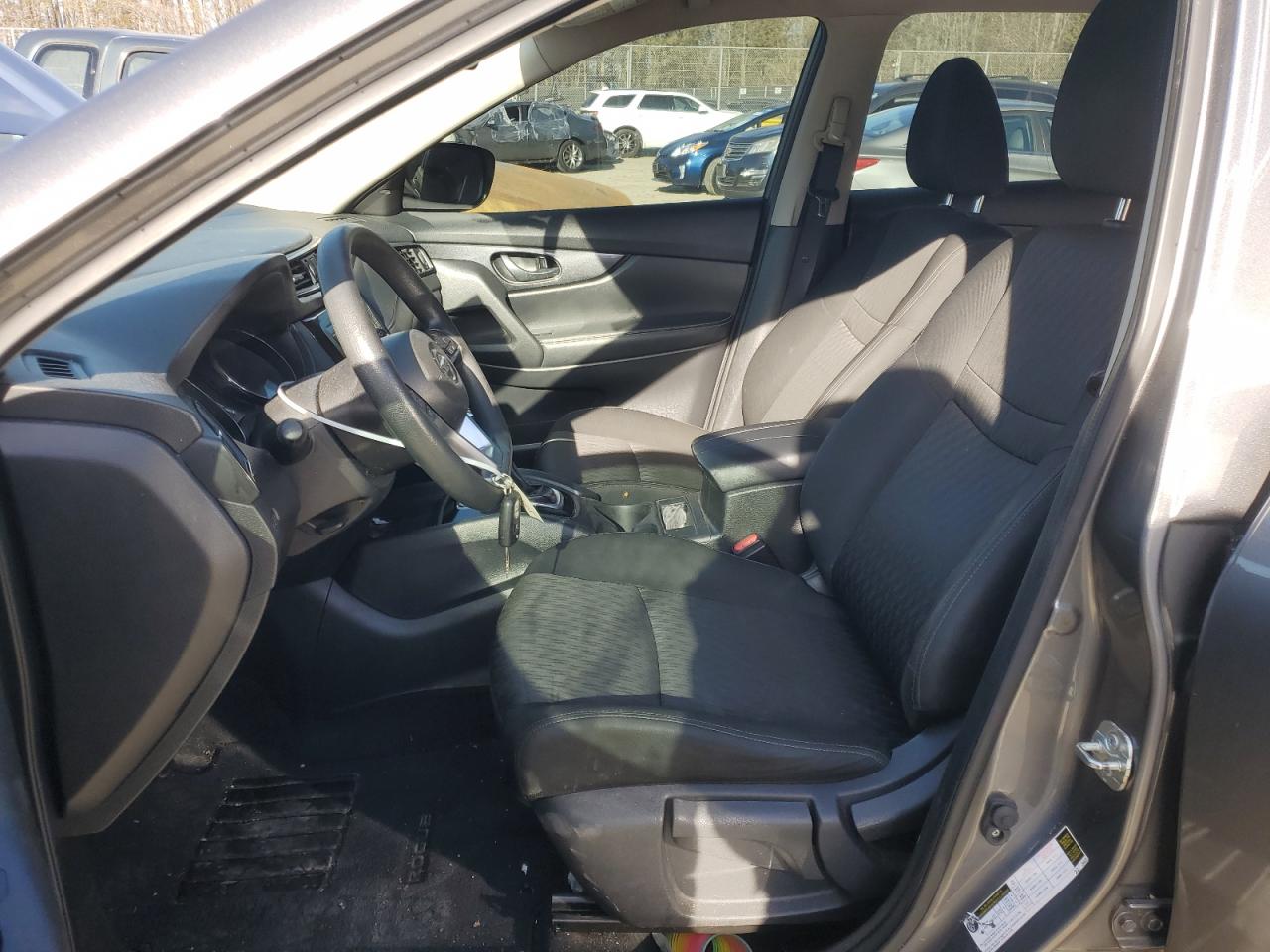 2019 Nissan Rogue - Image 4