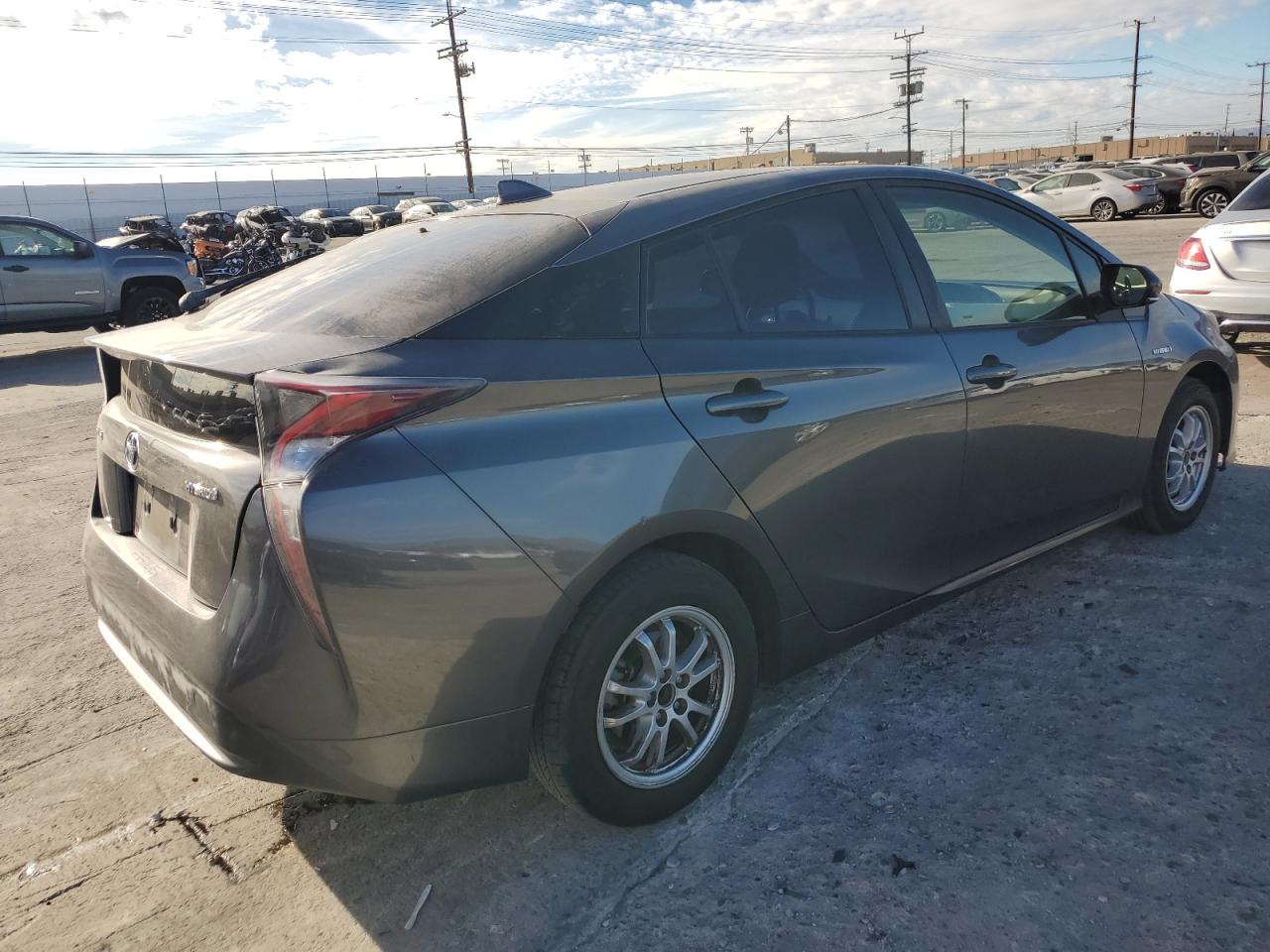 VIN JTDKBRFU4G3010461 2016 TOYOTA PRIUS no.3