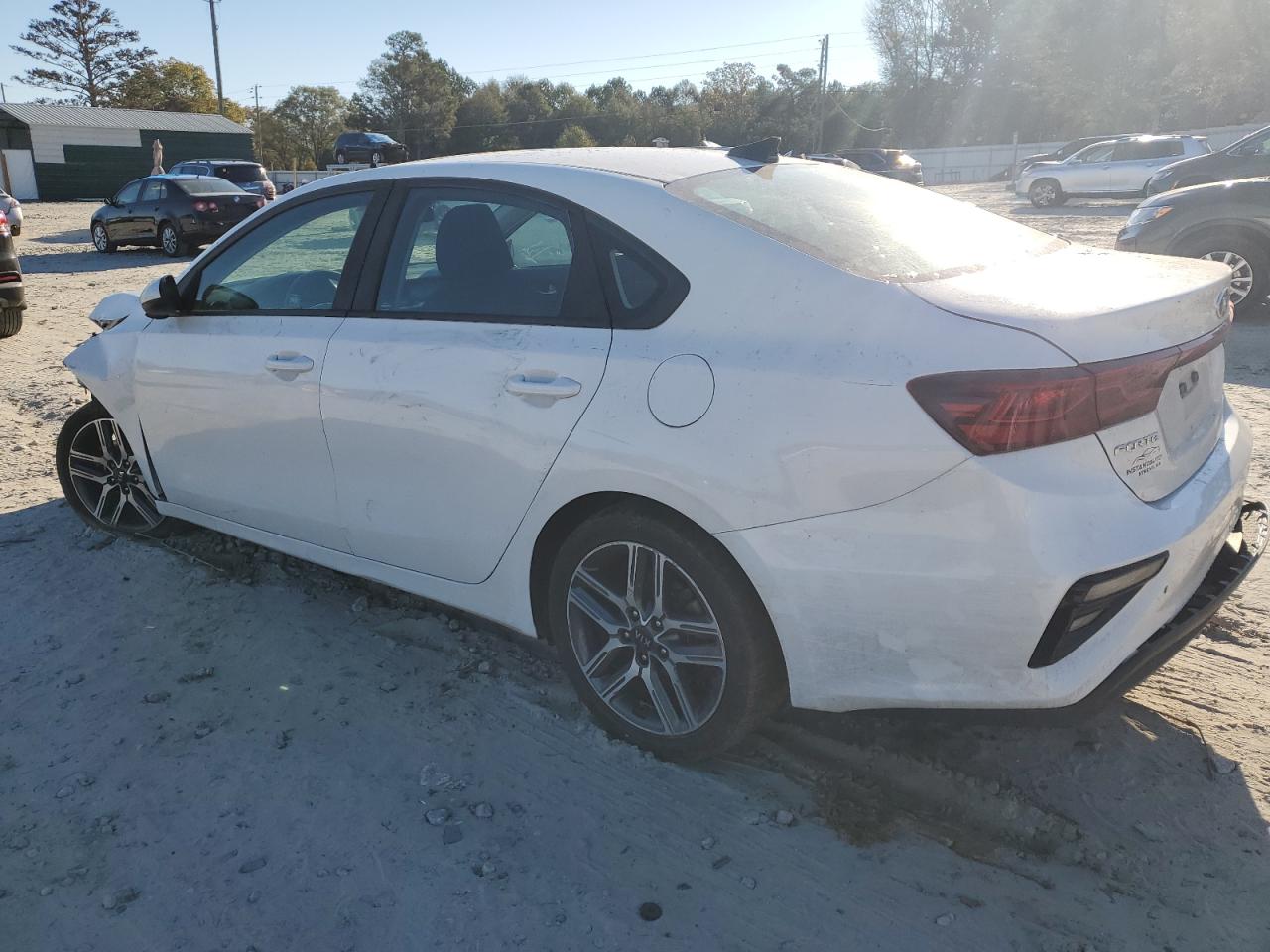 2019 Kia Forte - Image 2