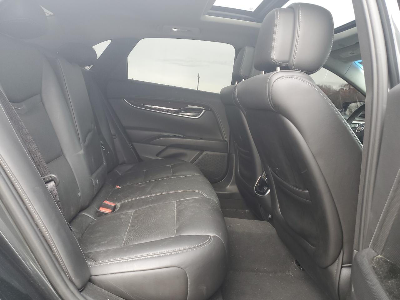 2014 Cadillac XTS - Image 10