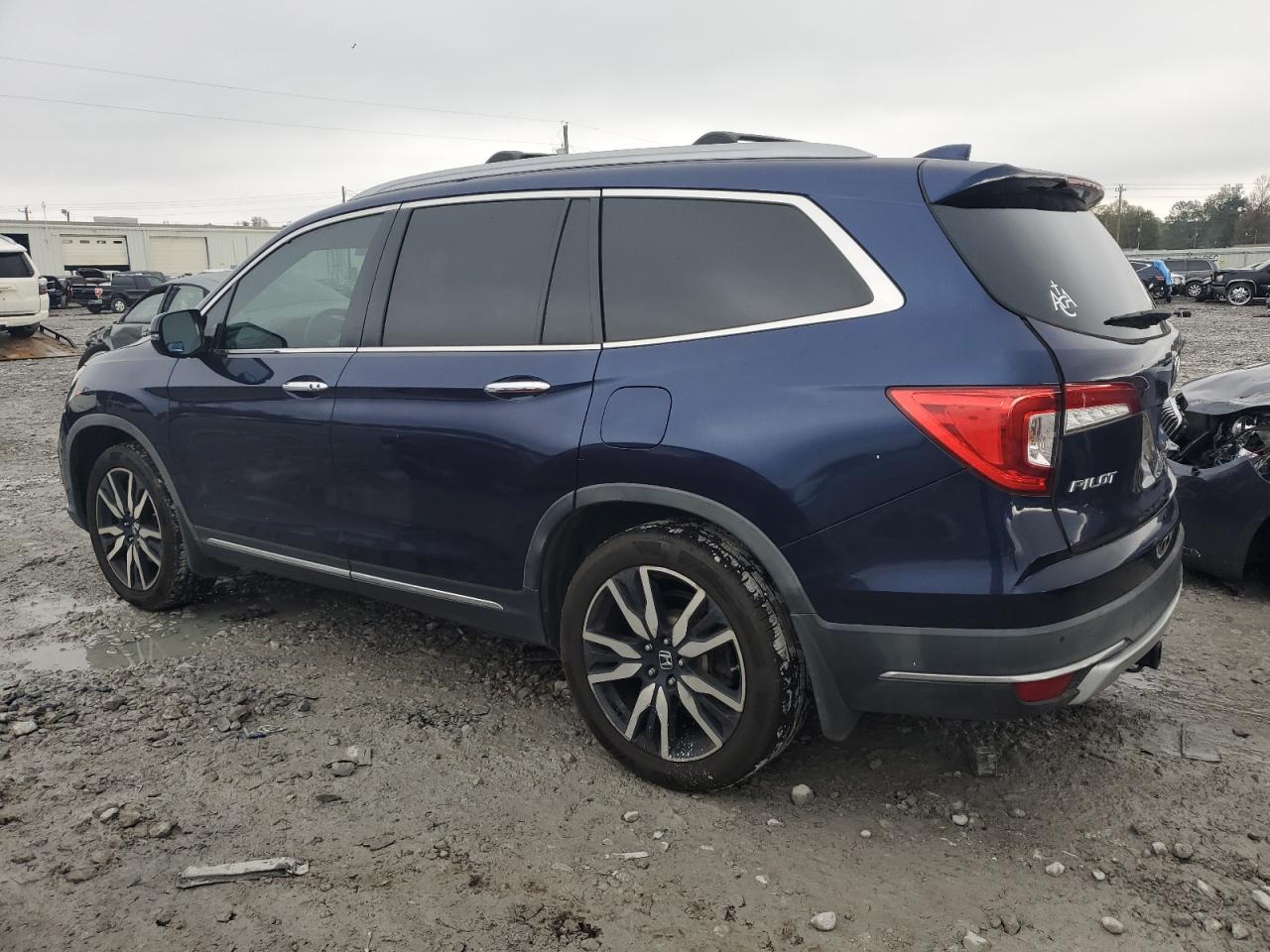 VIN 5FNYF5H66KB013959 2019 HONDA PILOT no.2