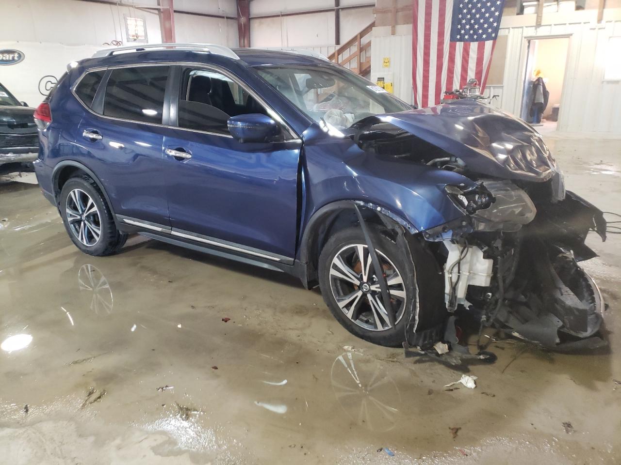 2017 Nissan Rogue - Image 4