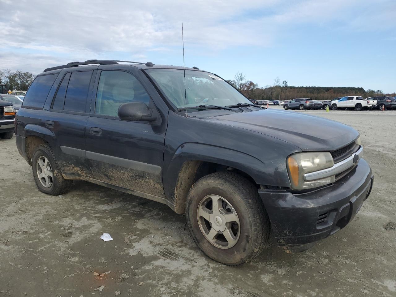 2005 Chevrolet TrailBlazer - Image 4