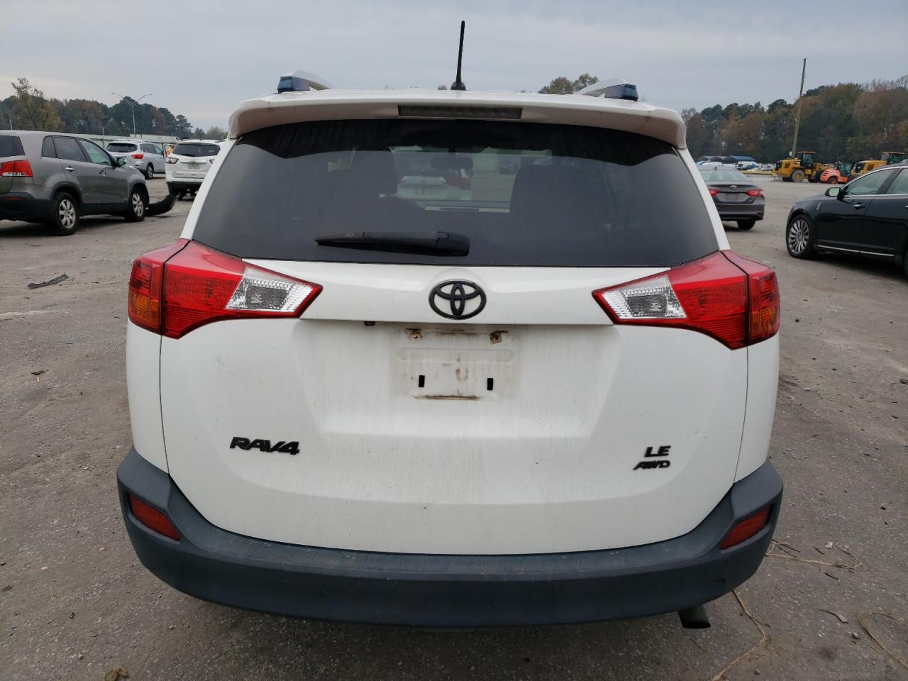 2015 Toyota Rav4 Le VIN: JTMBFREV3FD097132 Lot: 81536394