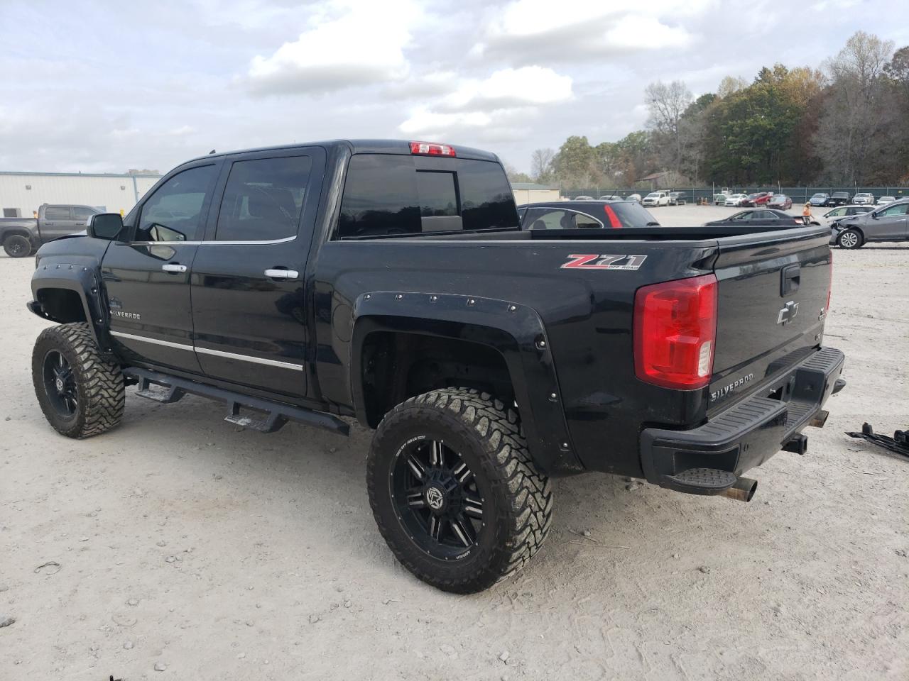 2016 Chevrolet Silverado - Image 2