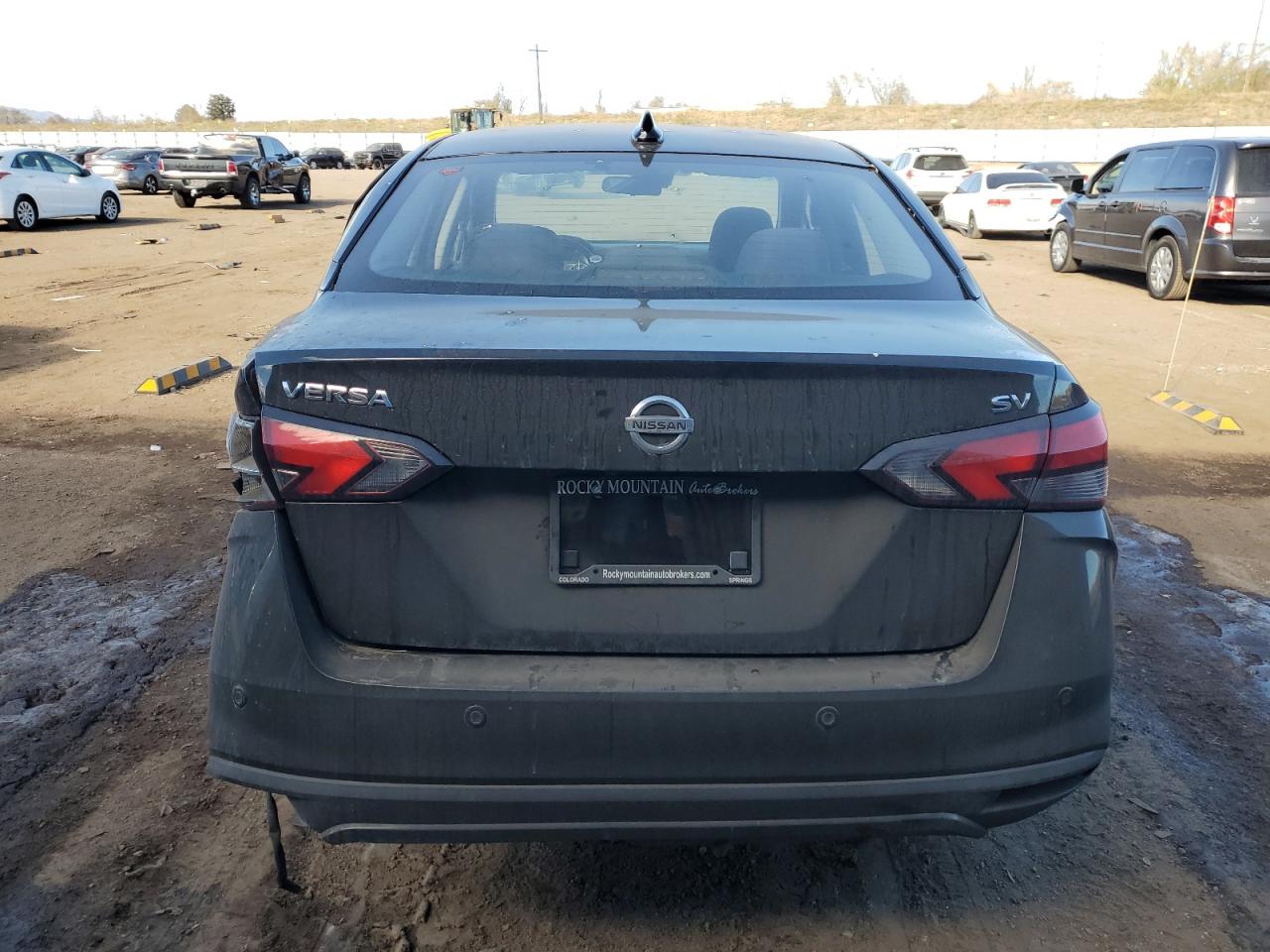 2020 Nissan Versa - Image 6